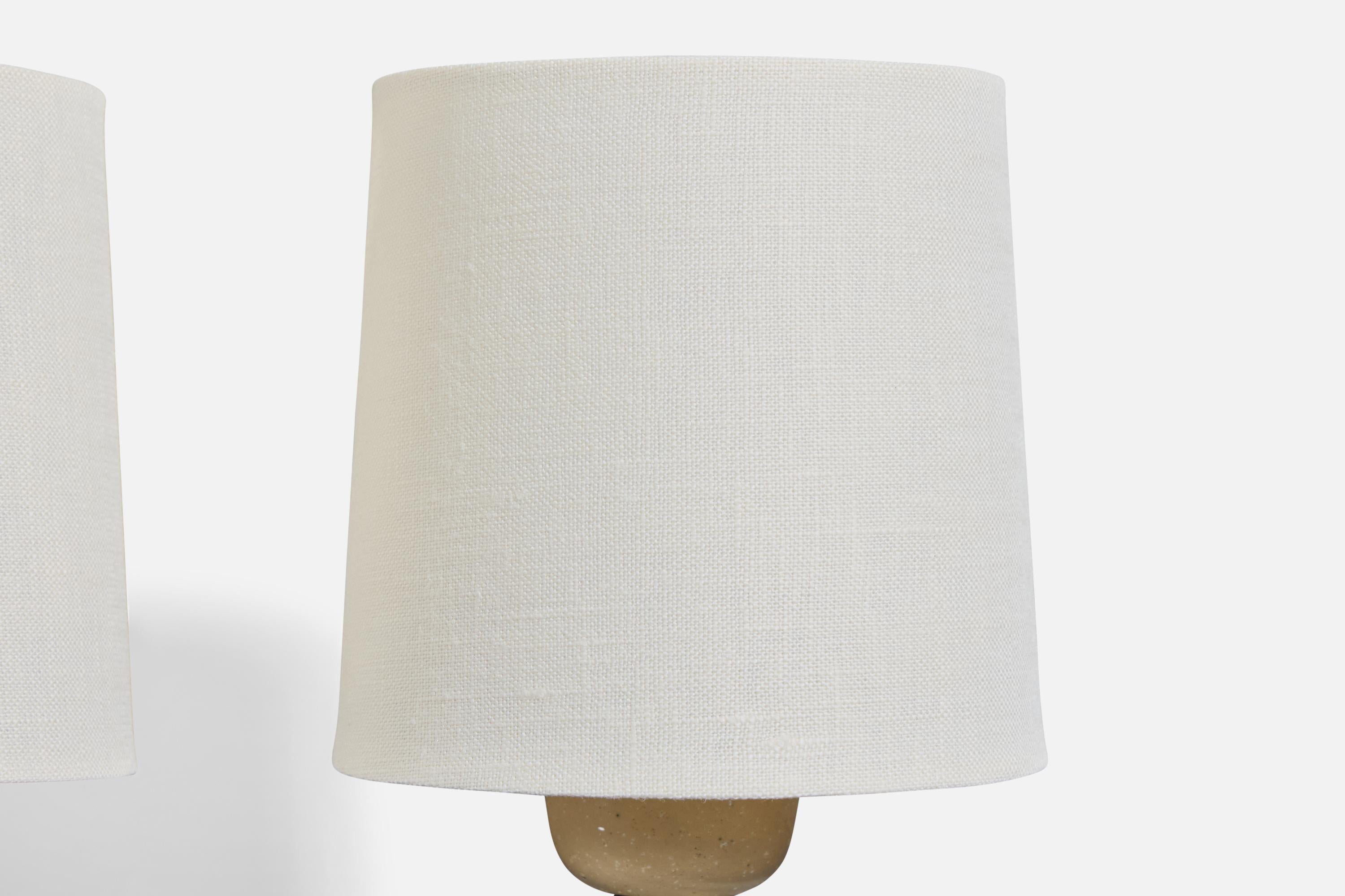 Designer italien, applique murale, laiton, verre, métal, tissu, Italie, années 1930 en vente 4