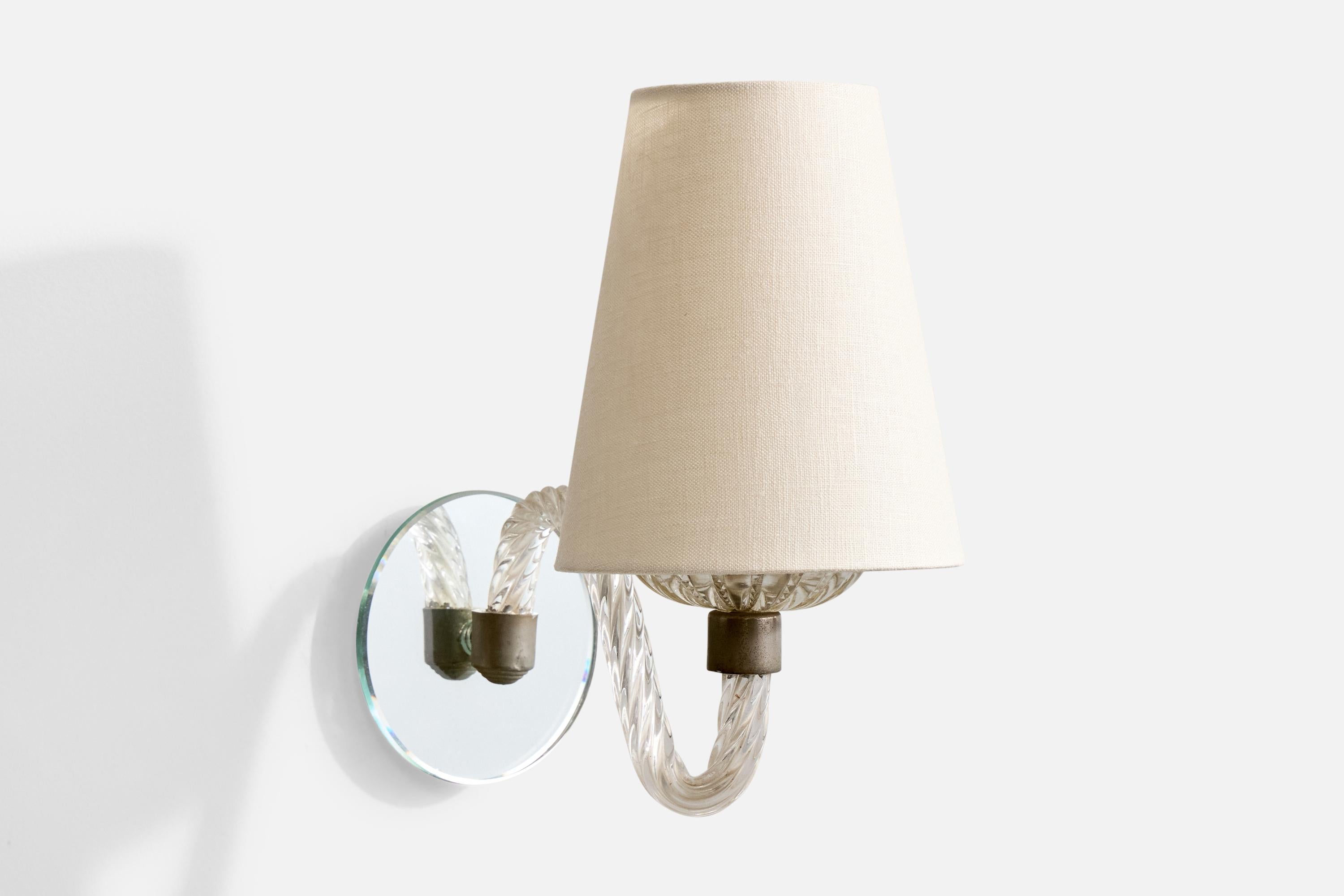 A brass, glass and white fabric wall light designed and produced in Italy, c. 1940s.

Overall Dimensions (Inches): 9.375