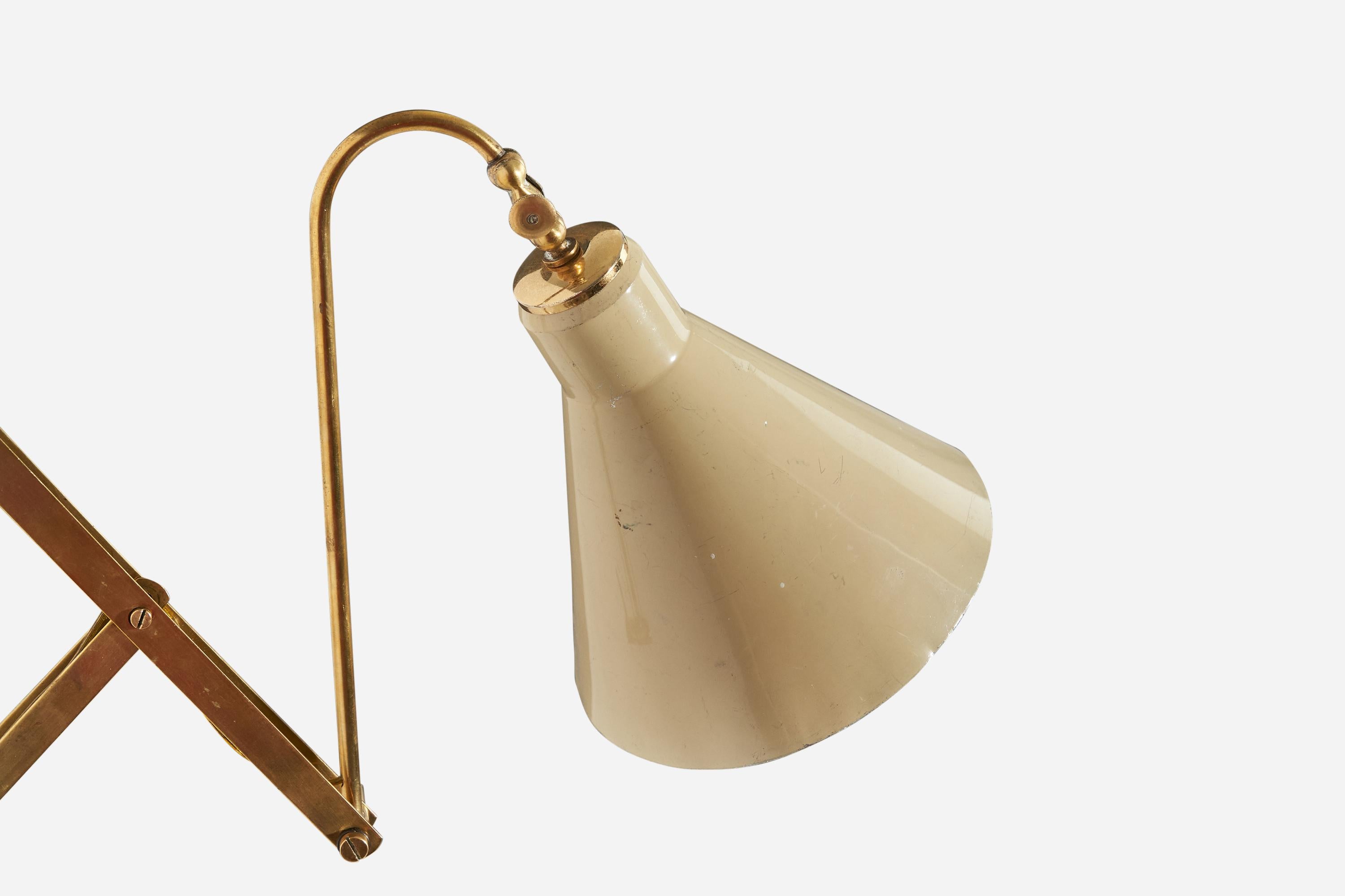 Mid-Century Modern Italian Designer, Wall Light, Brass, Lacquered Metal, Italy, 1940s For Sale