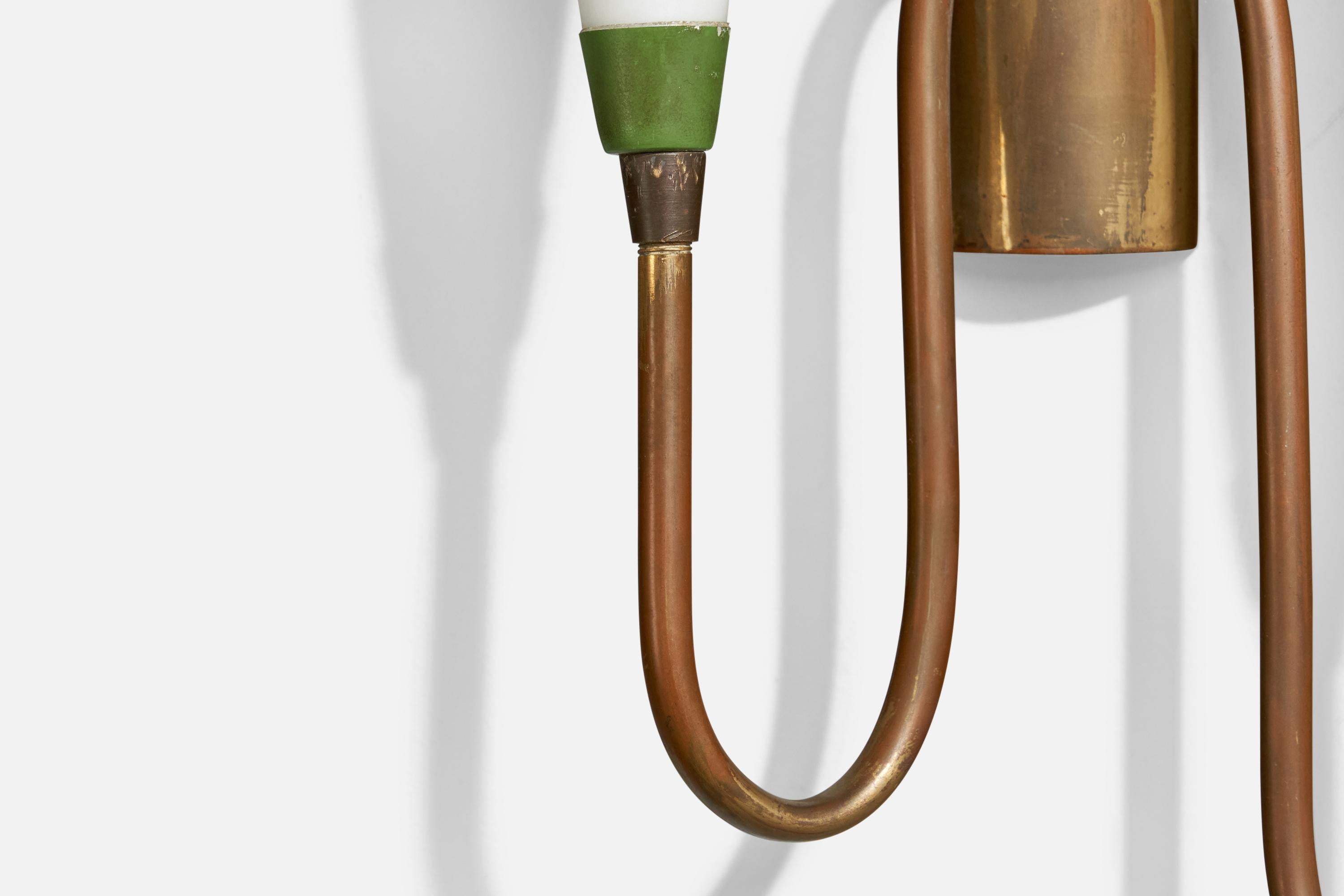 Designer italiano, lampada da parete, ottone, metallo, vetro, Italia, anni '40 in vendita 1