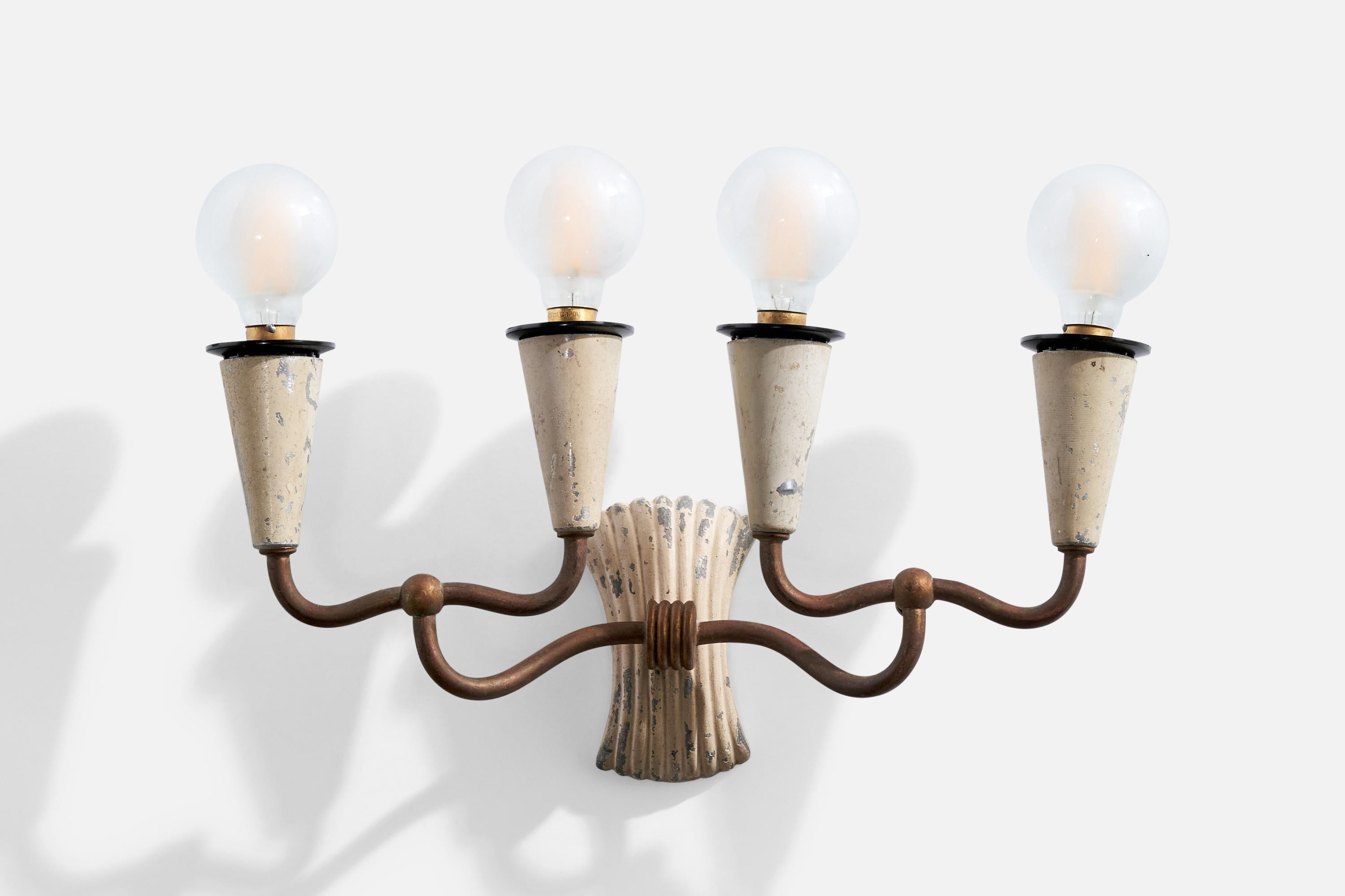 A brass and white-painted metal wall light designed and produced in Italy, c. 1930s.

Overall Dimensions (inches): 8.75” H x 13.25” W x 3.75“ D

Back Plate Dimensions (Inches): 4.125” H x 2.75” W x 1.125” D

Bulb Specifications: E-14 round 

Number