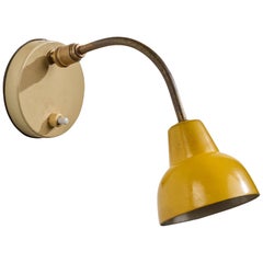 Italienische Designerin, Wandleuchte, Messing, Metall, Italien, 1950er Jahre