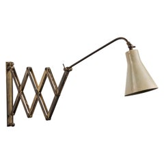 Italienische Designerin, Wandleuchte, Messing, Metall, Italien, 1950er Jahre