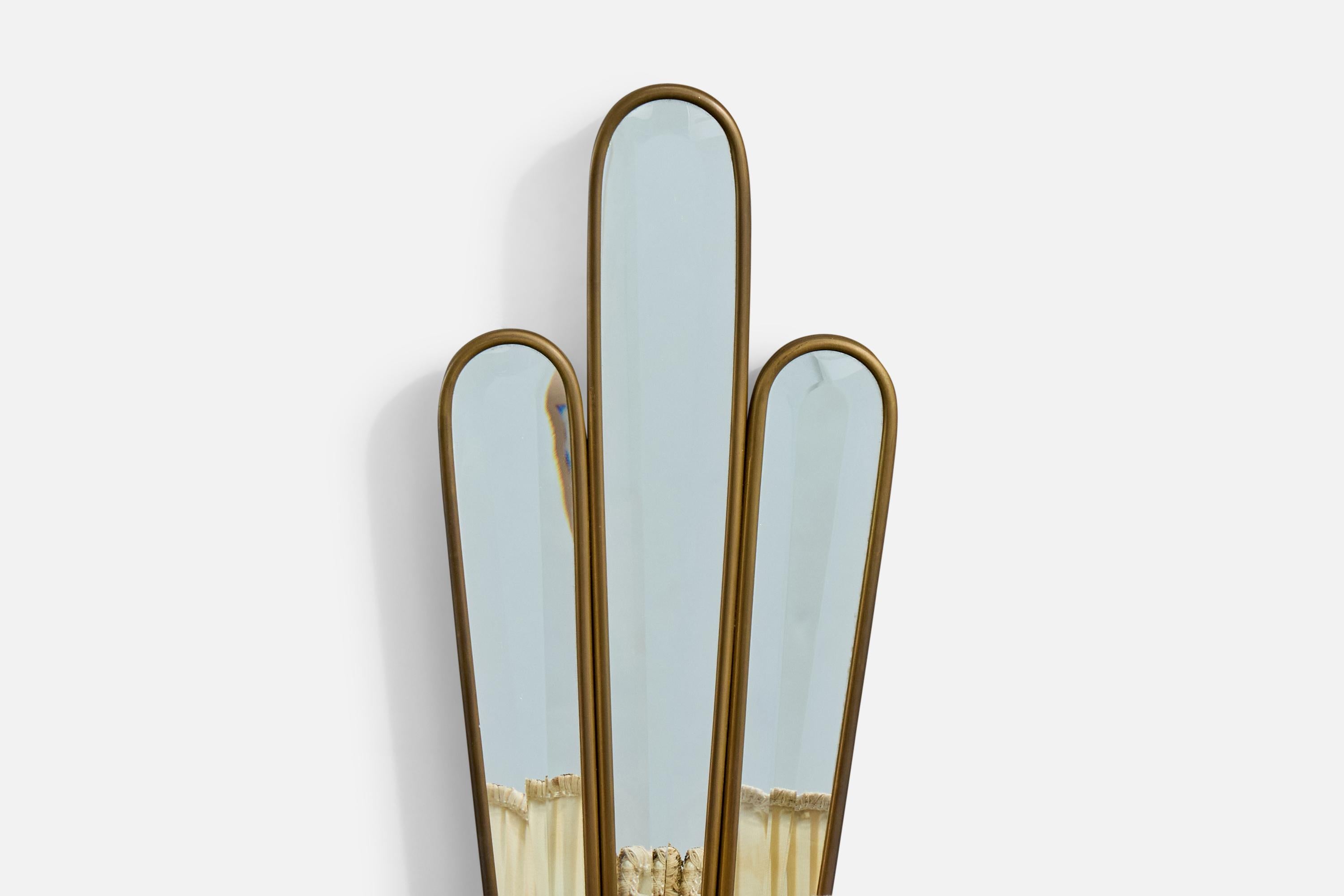 Italian Designer, Wall Light, Brass, Mirror, Fabric, Wood, Italy, 1940s For Sale 2