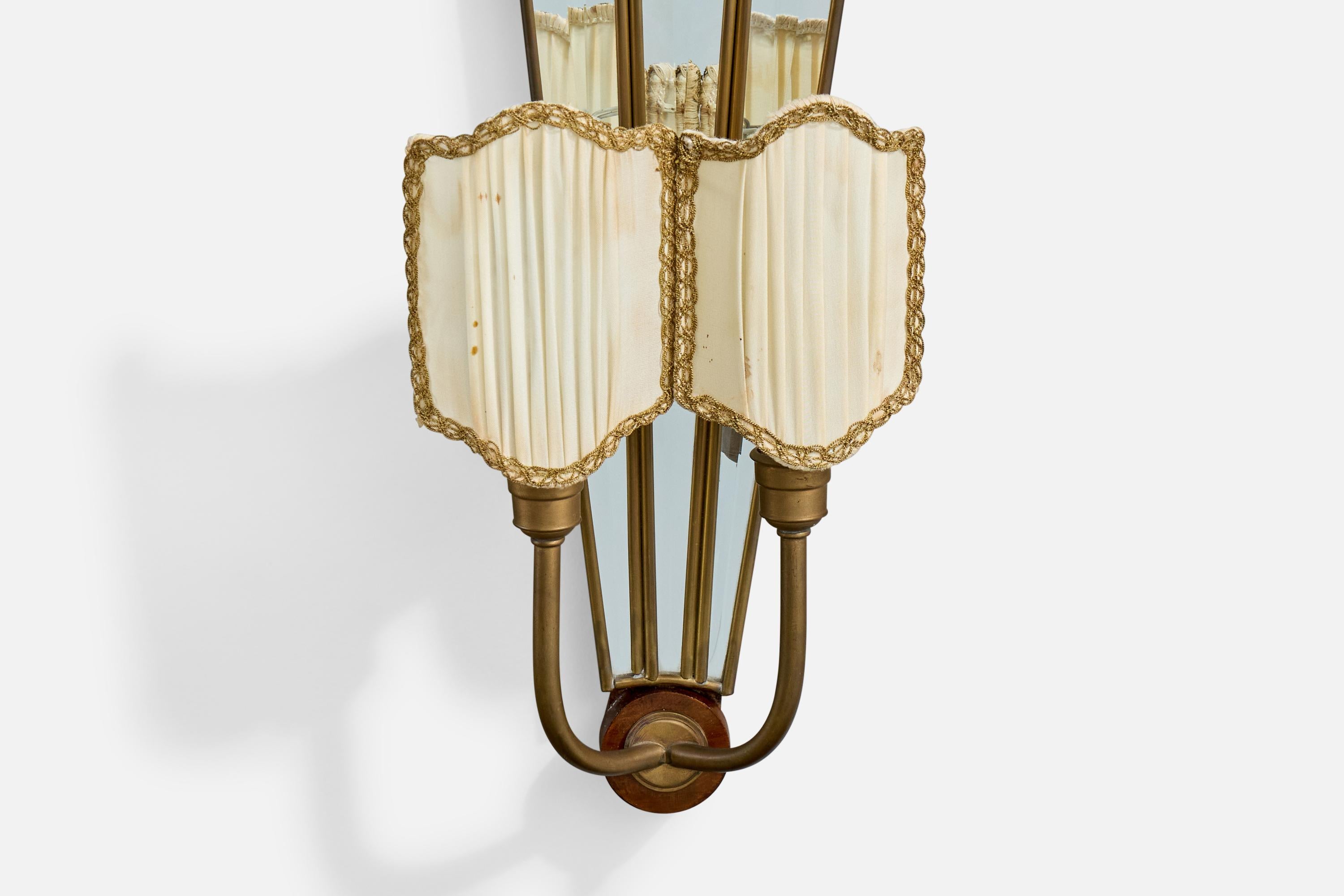 Italian Designer, Wall Light, Brass, Mirror, Fabric, Wood, Italy, 1940s For Sale 3