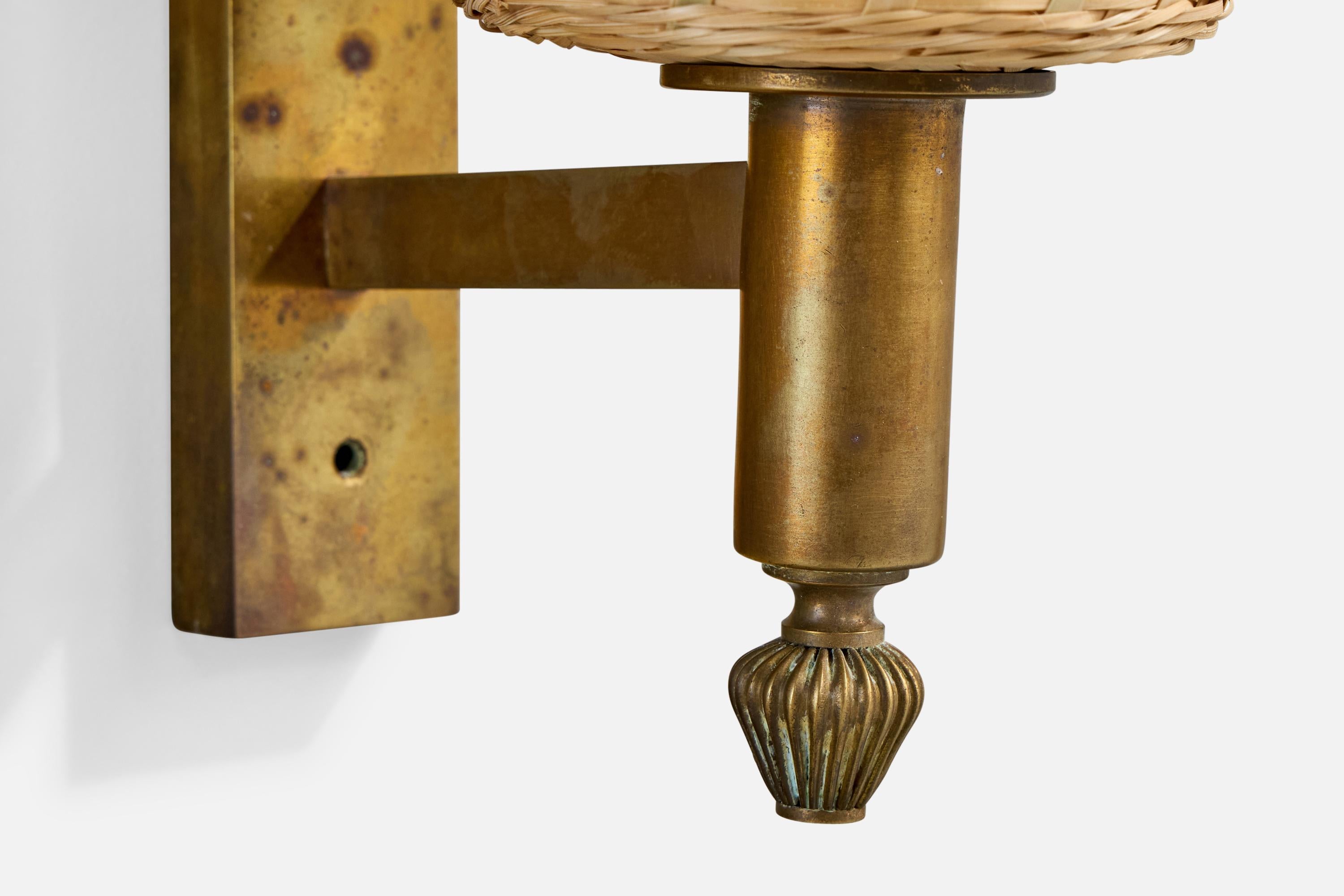 Italian Designer, Wall Light, Brass, Rattan, Italy, 1940s For Sale 4