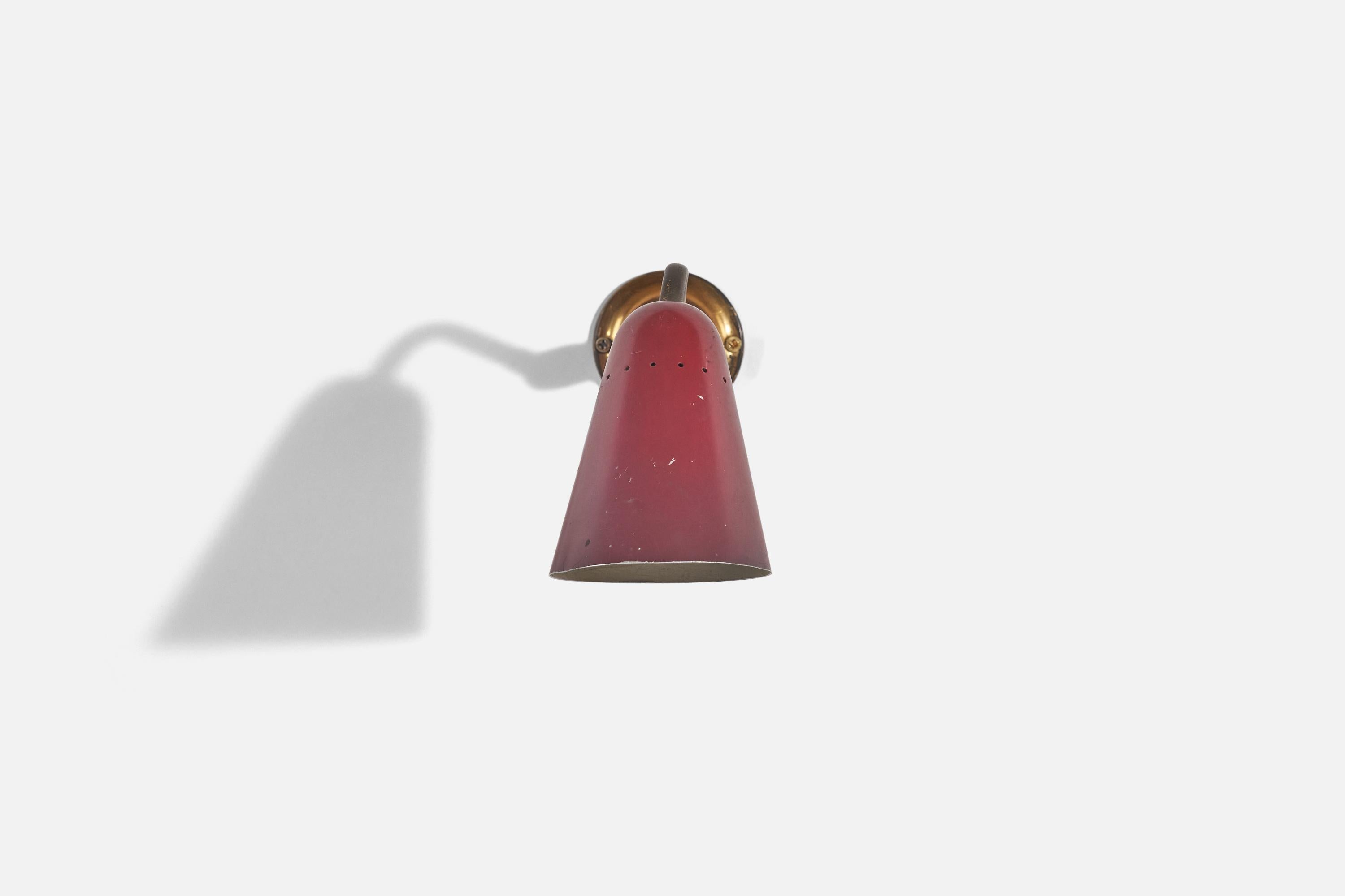 Mid-Century Modern Italian Designer, Wall Light, Brass, Red Lacquered Metal, Italy, 1950s For Sale