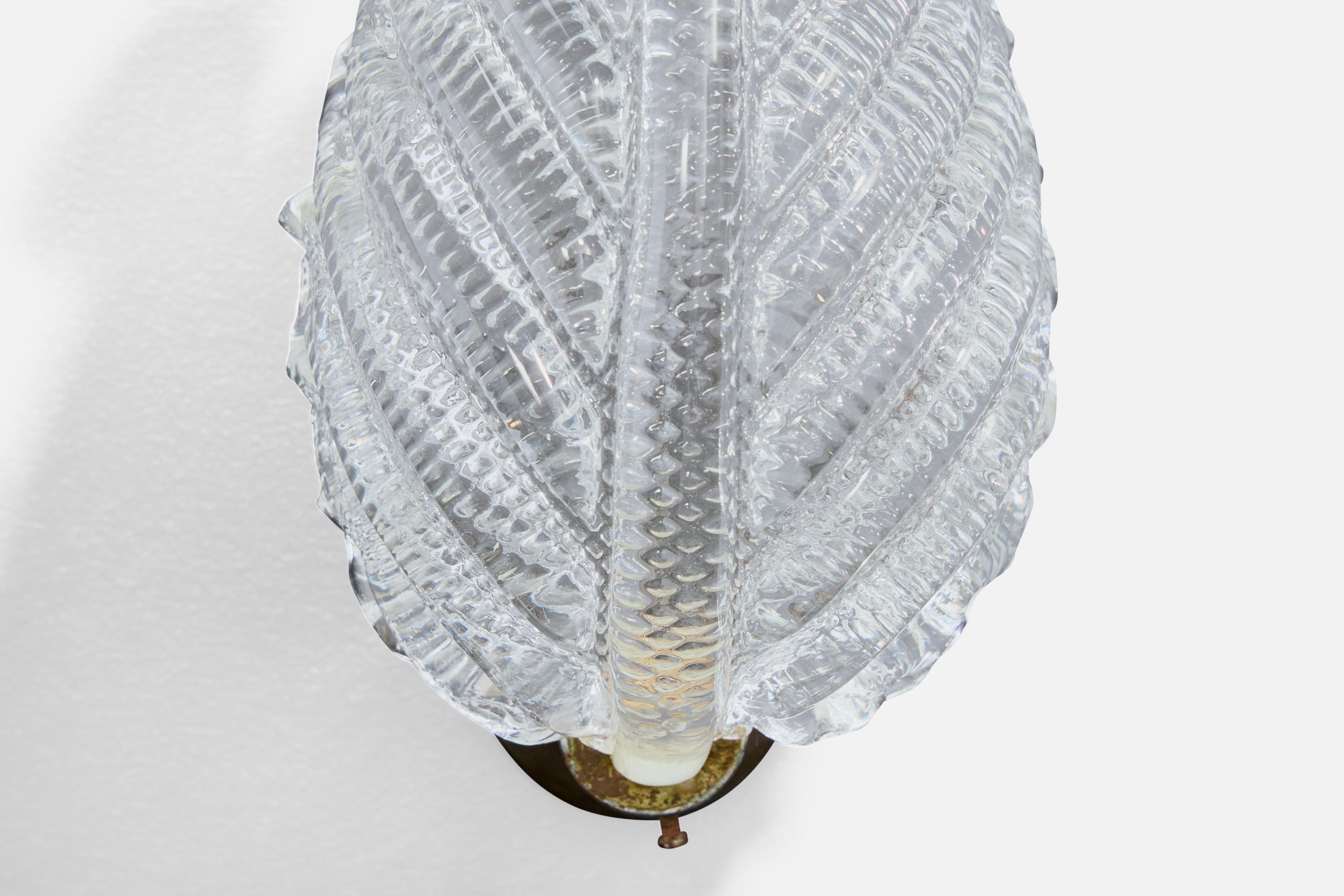 Diseñador italiano, Aplique, Vidrio, Latón, Italia, Década de 1940 en venta 1