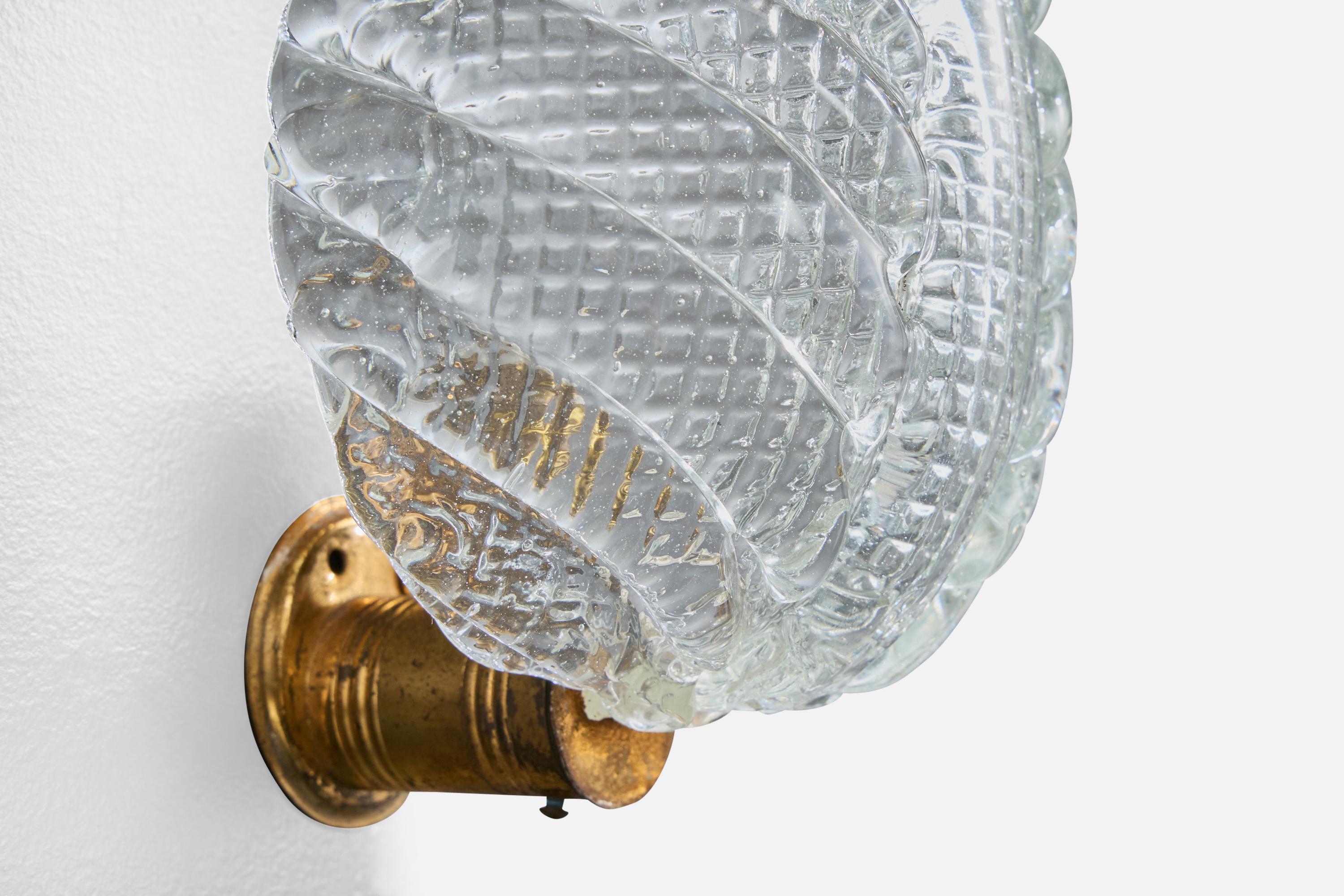 Italian Designer, Wall Light, Glass, Brass, Italy, 1940s For Sale 4