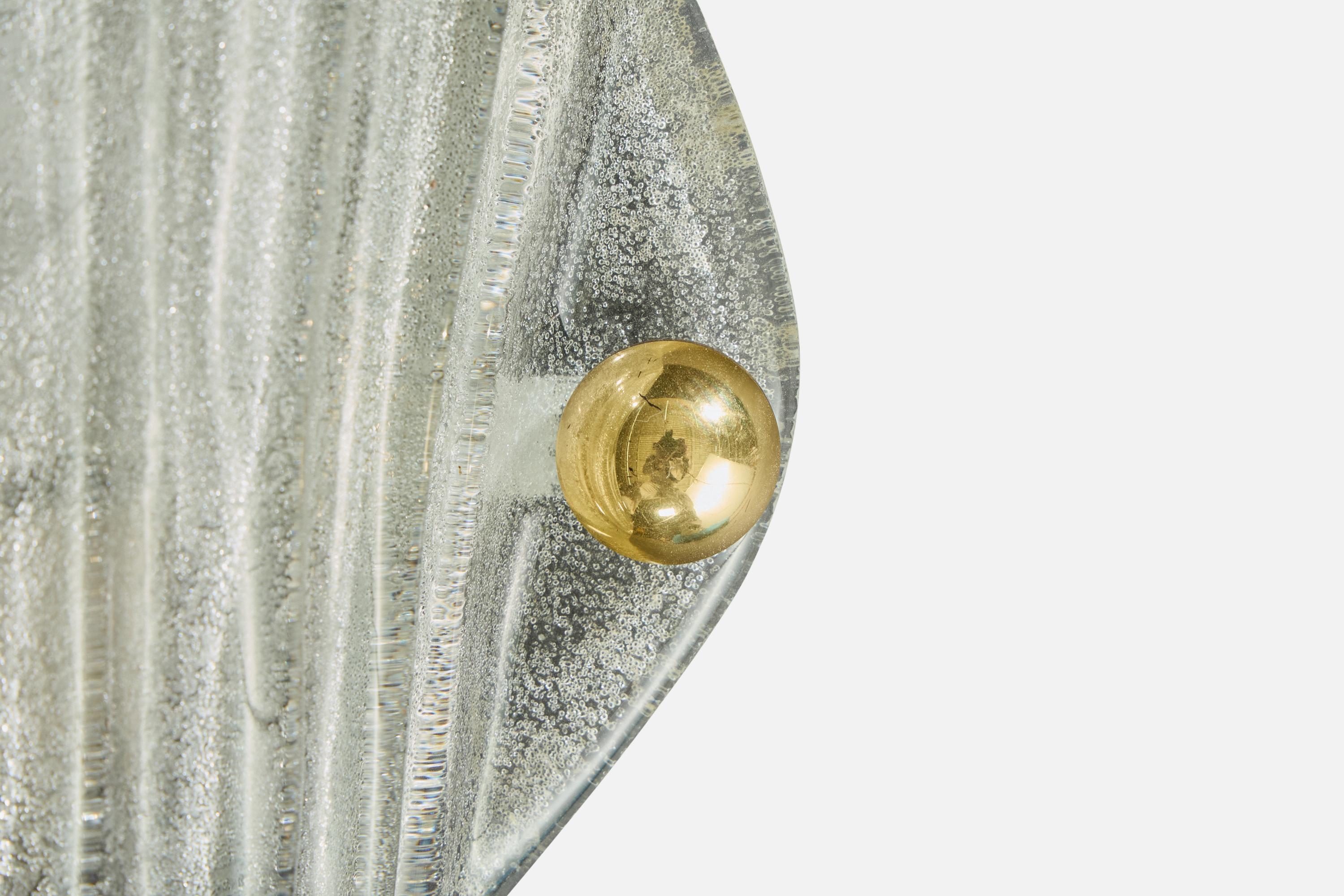 Designer italien, applique murale, verre, laiton, Italie, années 1960 en vente 1