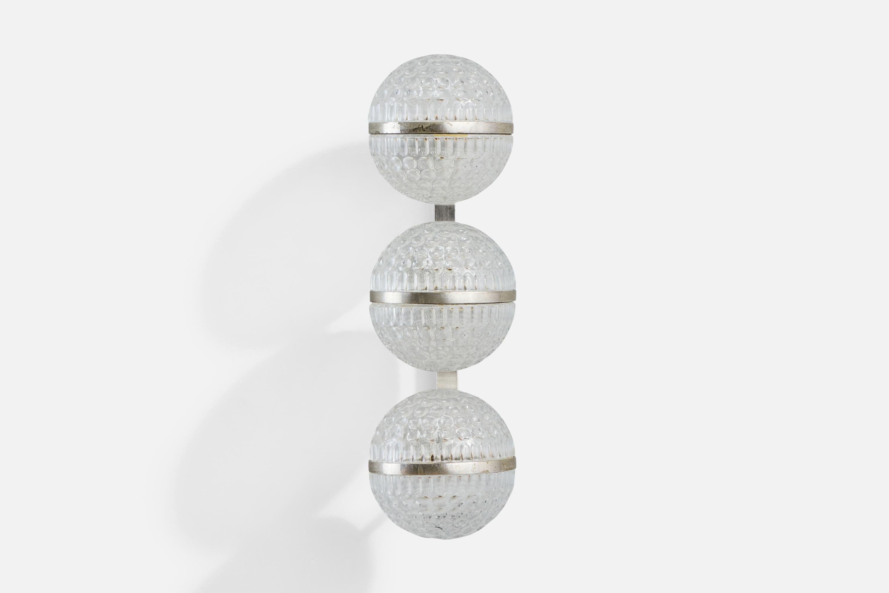 Mid-Century Modern Italian Designer, Wall Light, Glass, Metal, Italy, 1960s For Sale