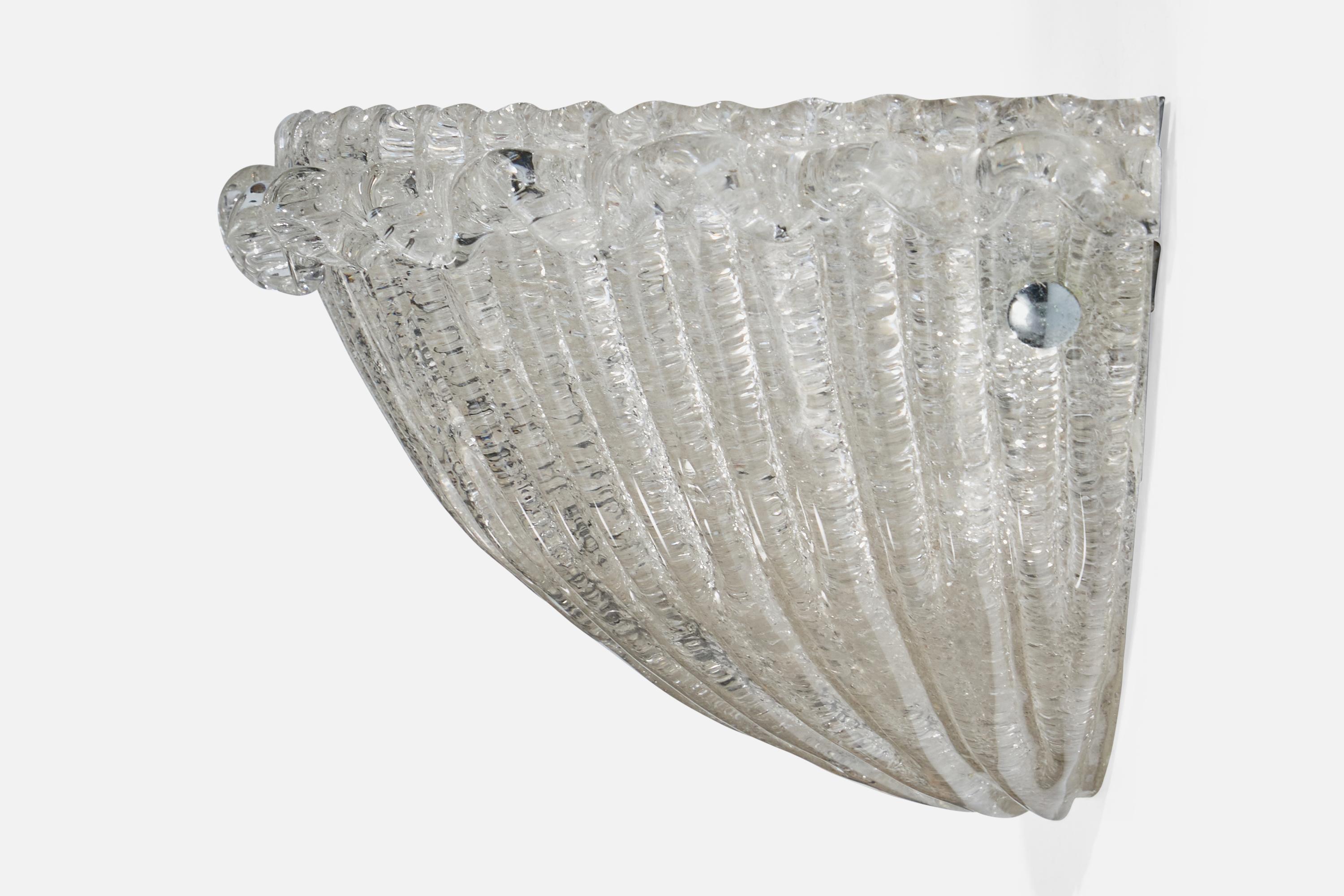 Designer italiano, applique, vetro, metallo, Italia, anni '1980 In condizioni buone in vendita a High Point, NC