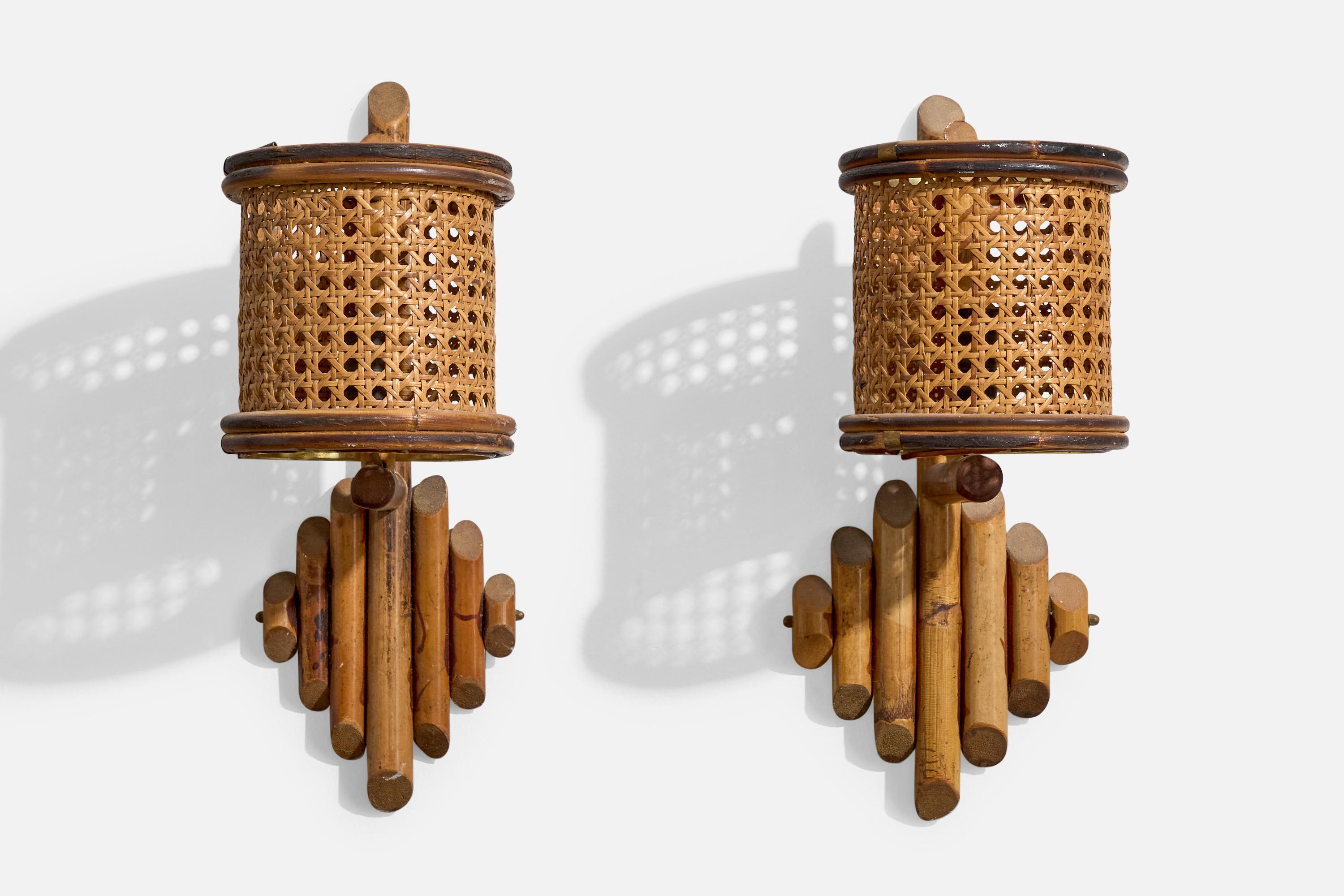 Italian Designer, Wall Lights, Bamboo, Cane, Italy, 1960s In Good Condition For Sale In High Point, NC