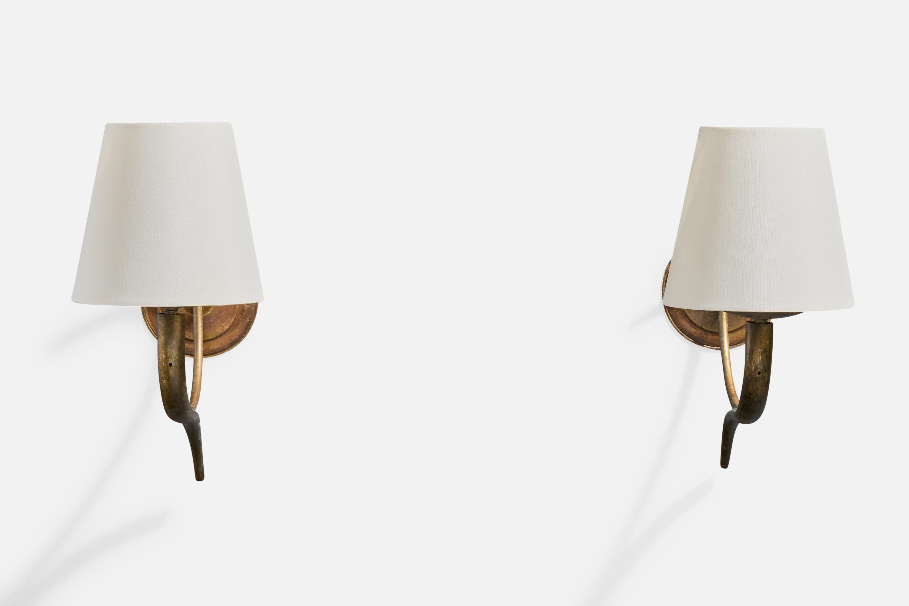 Mid-Century Modern Italian Designer, Wall Lights, Brass, Fabric, Italy, 1930s For Sale