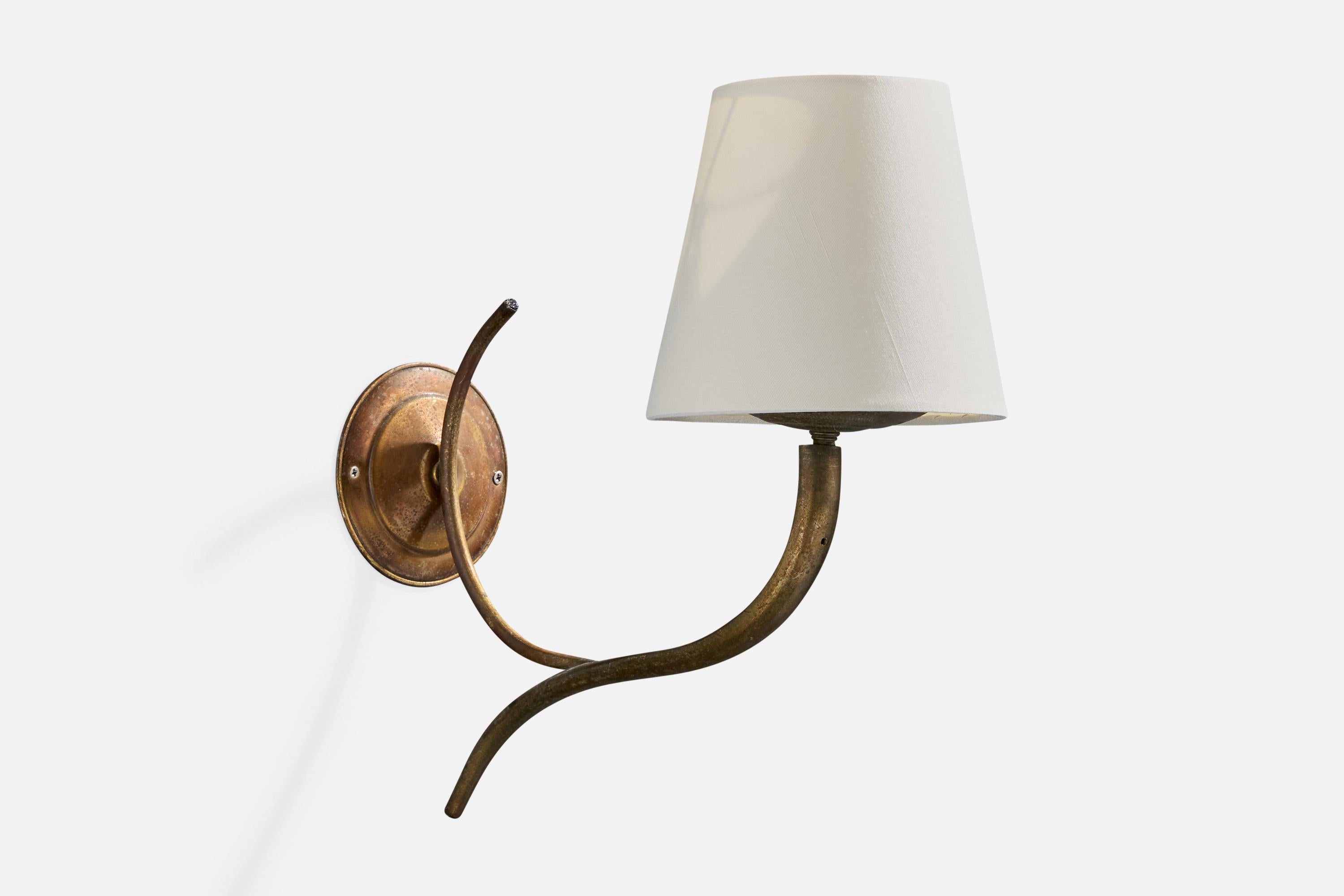 Italian Designer, Wall Lights, Brass, Fabric, Italy, 1930s In Fair Condition For Sale In High Point, NC