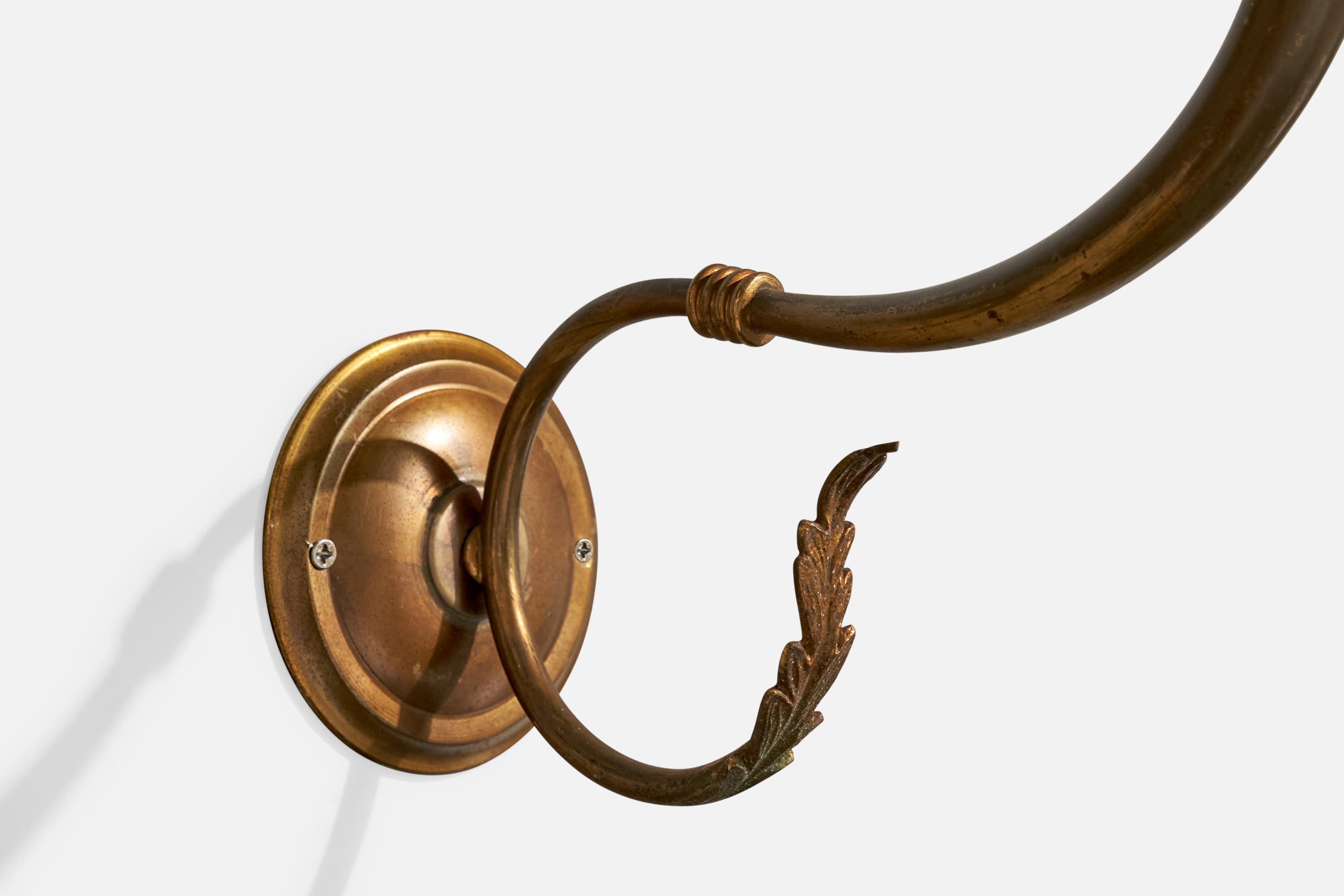 Italian Designer, Wall Lights, Brass, Fabric, Italy, 1940s For Sale 4