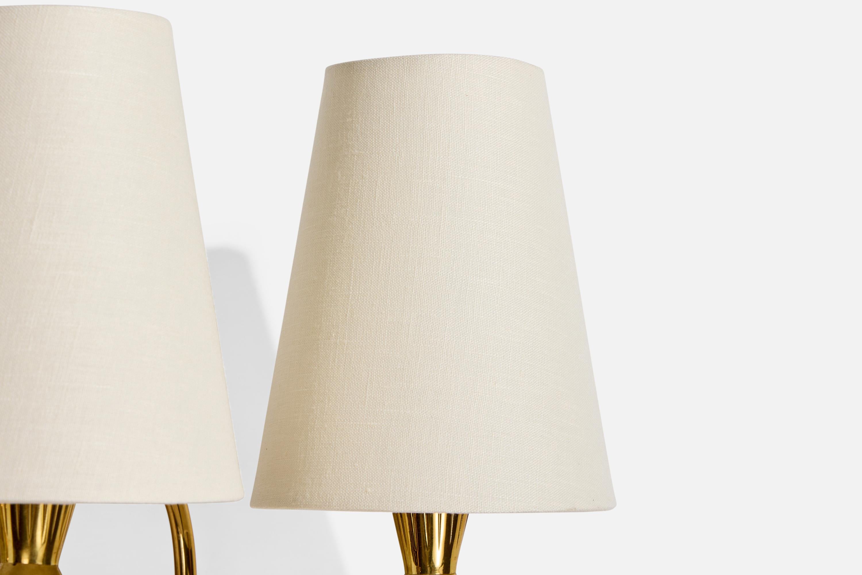 Italian Designer, Wall Lights, Brass, Fabric, Italy, 1950s For Sale 4