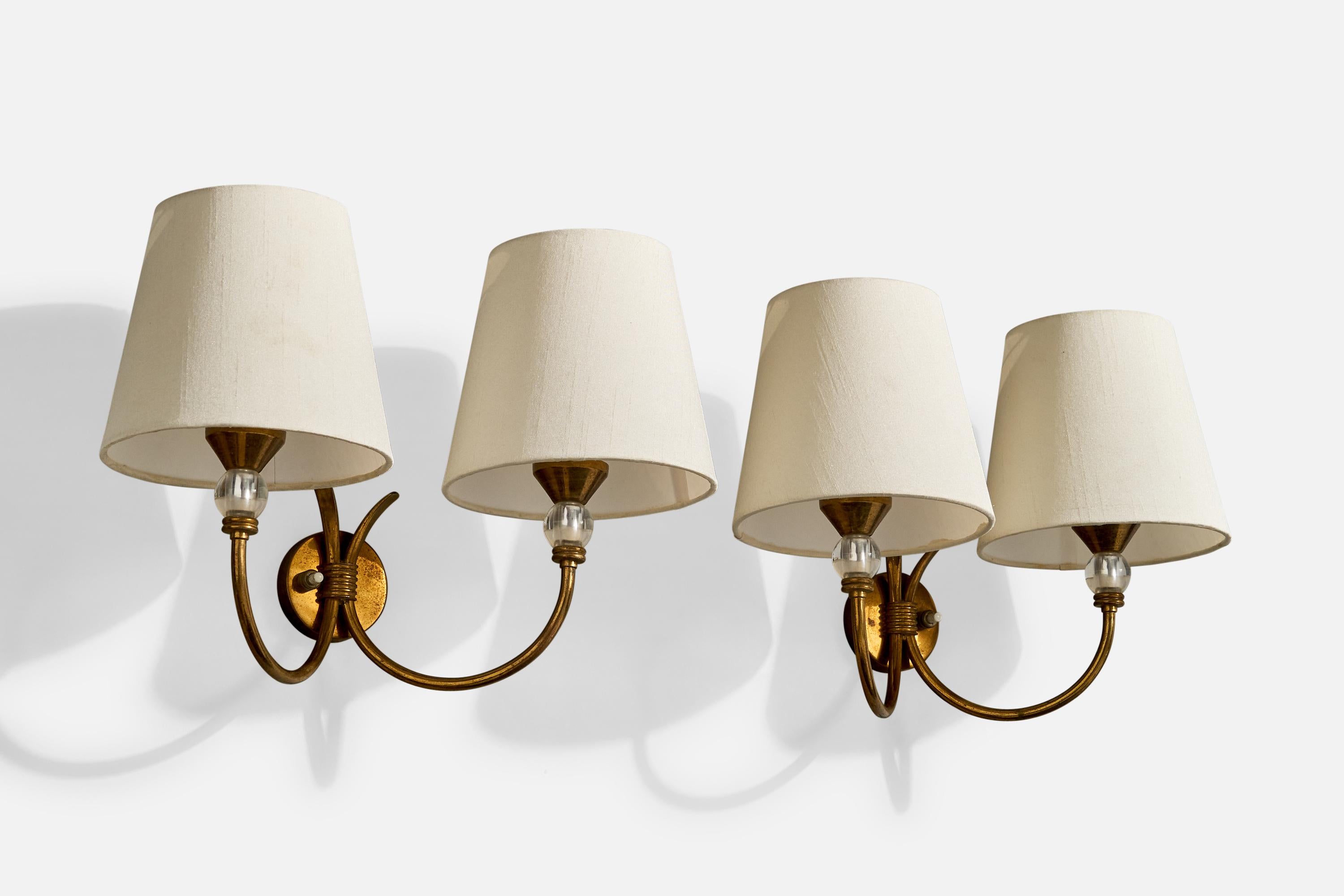 Italian Designer, Wall Lights, Brass, Glass, Fabric, Italy, 1950s In Good Condition For Sale In High Point, NC