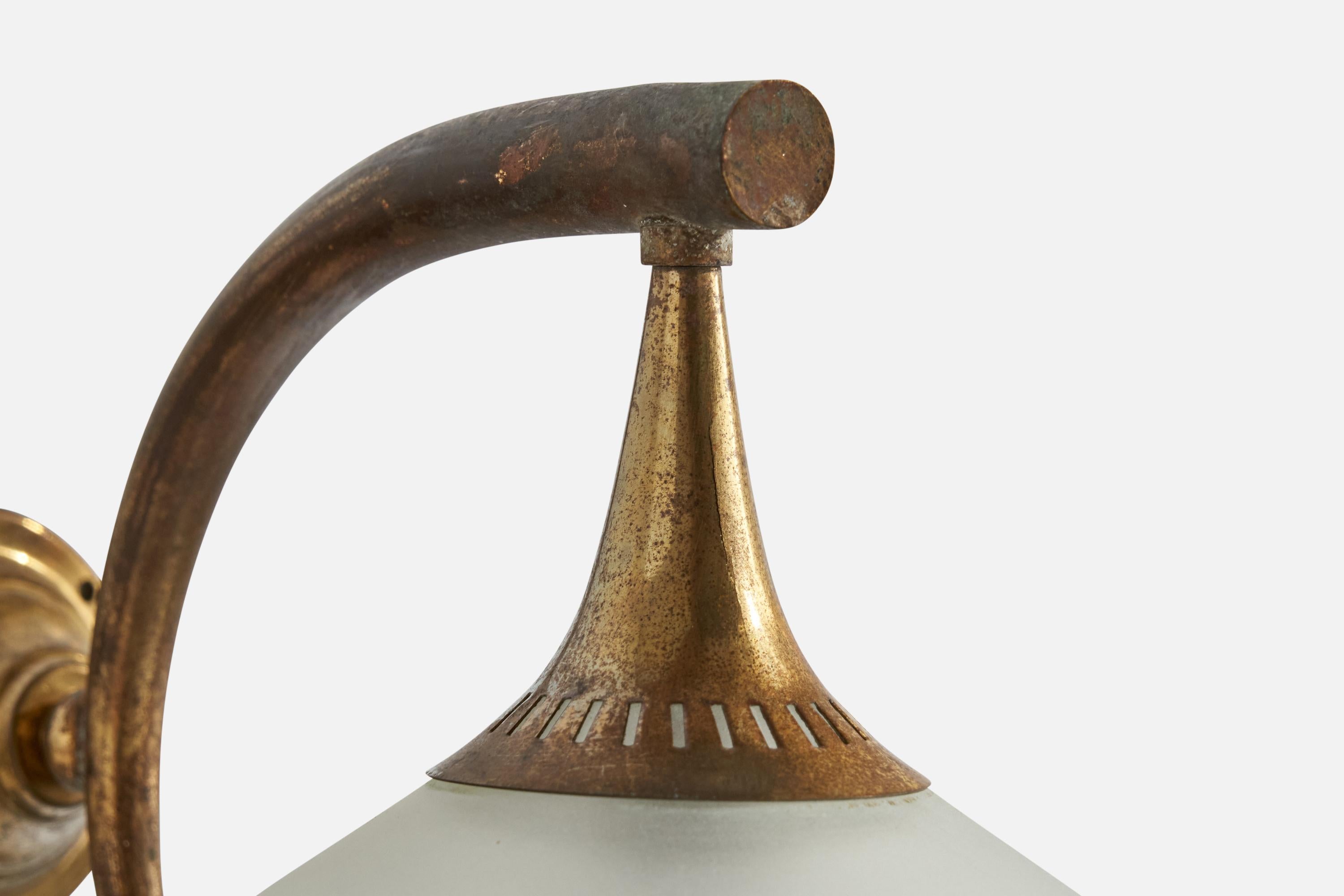 Italian Designer, Wall Lights, Brass, Glass, Italy, 1930s For Sale 3