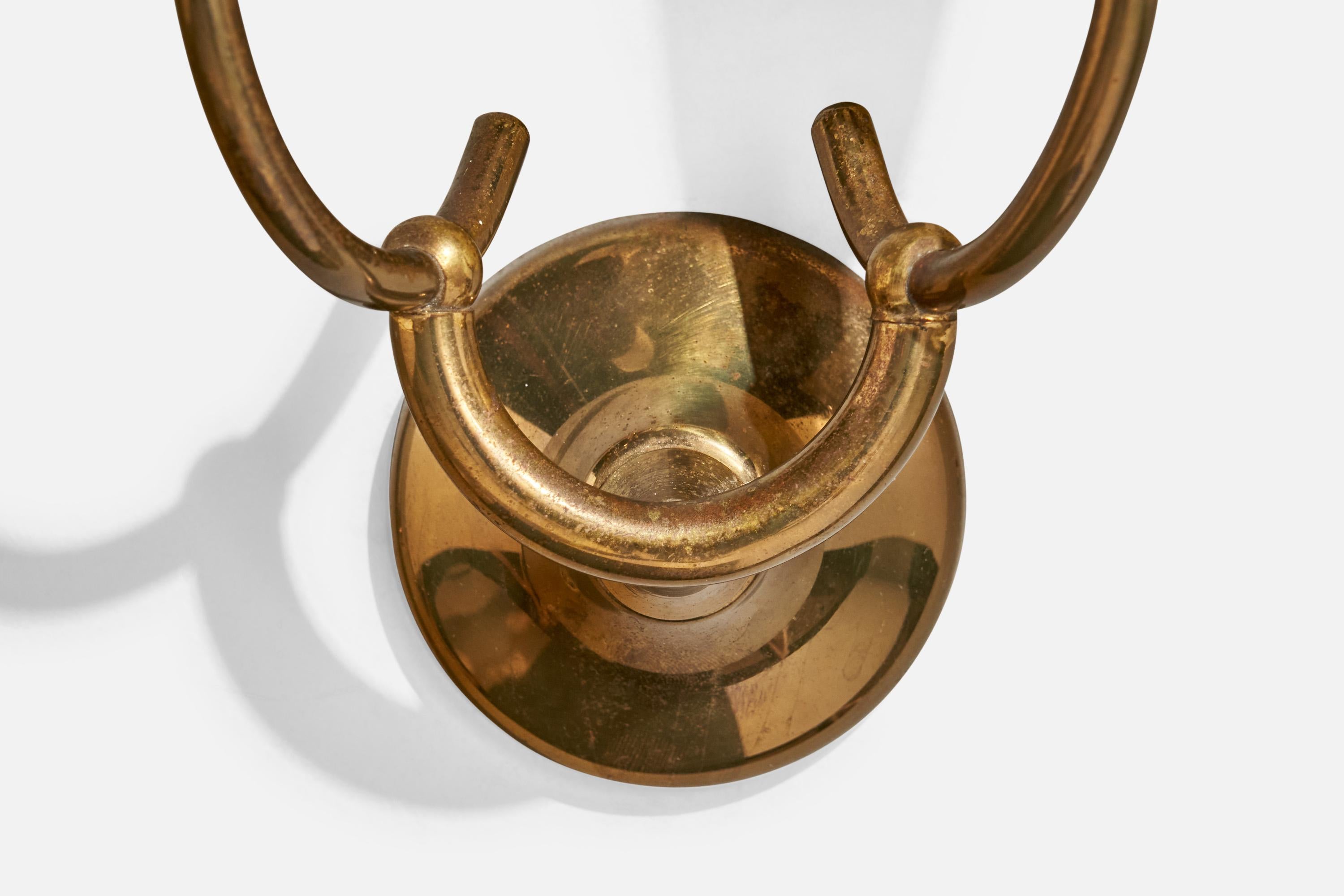 Italian Designer, Wall Lights, Brass, Glass, Italy, 1940s For Sale 6