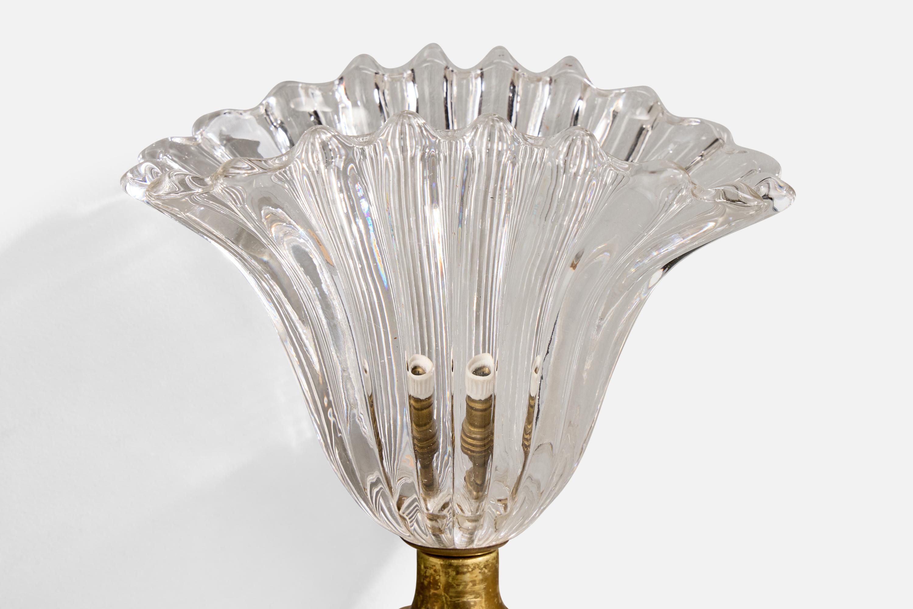 Designer italien, Wall Lights, laiton, verre, Italie, années 1940 en vente 2
