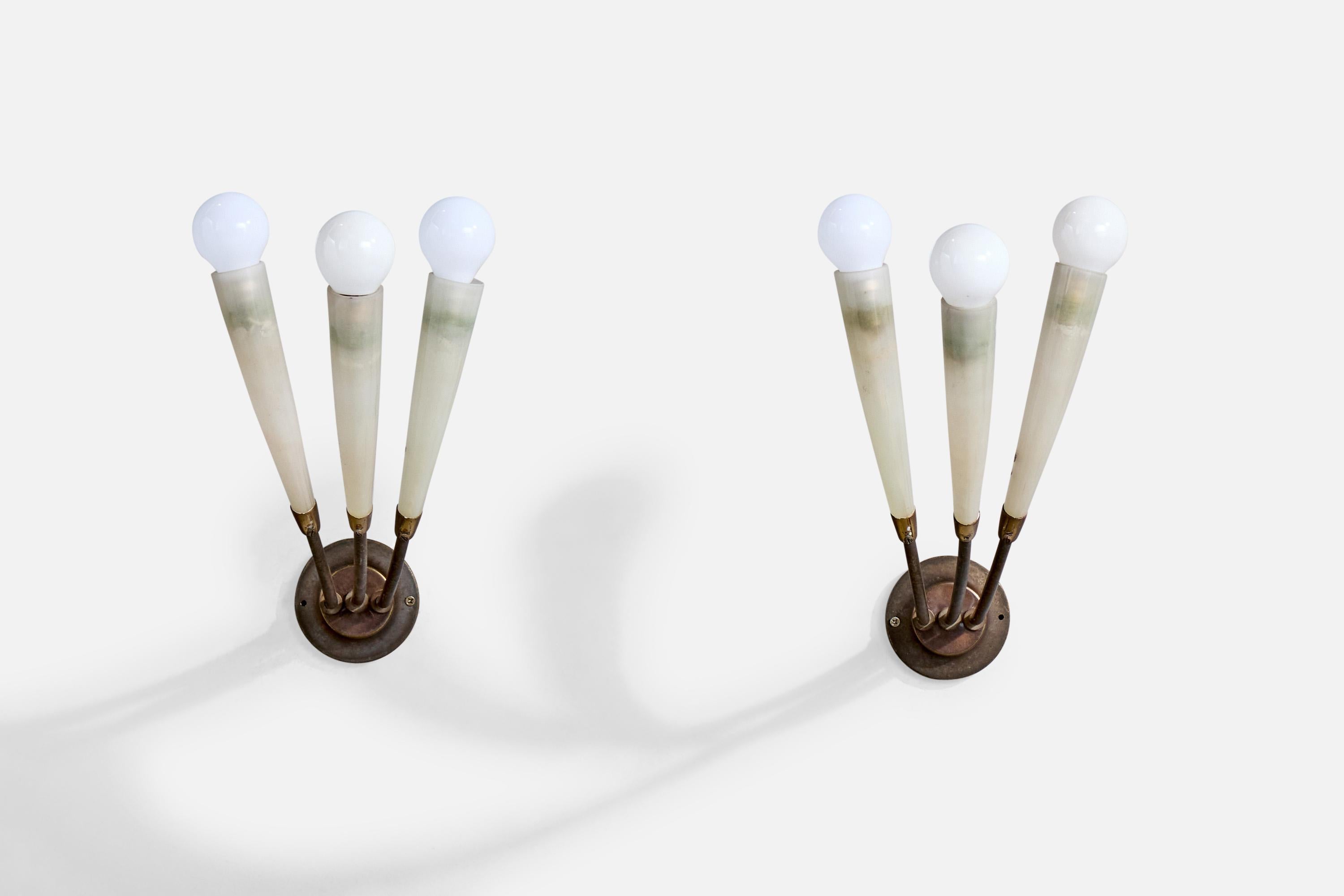 Mid-Century Modern Italian Designer, Wall Lights, Brass, Glass, Italy, 1950s For Sale