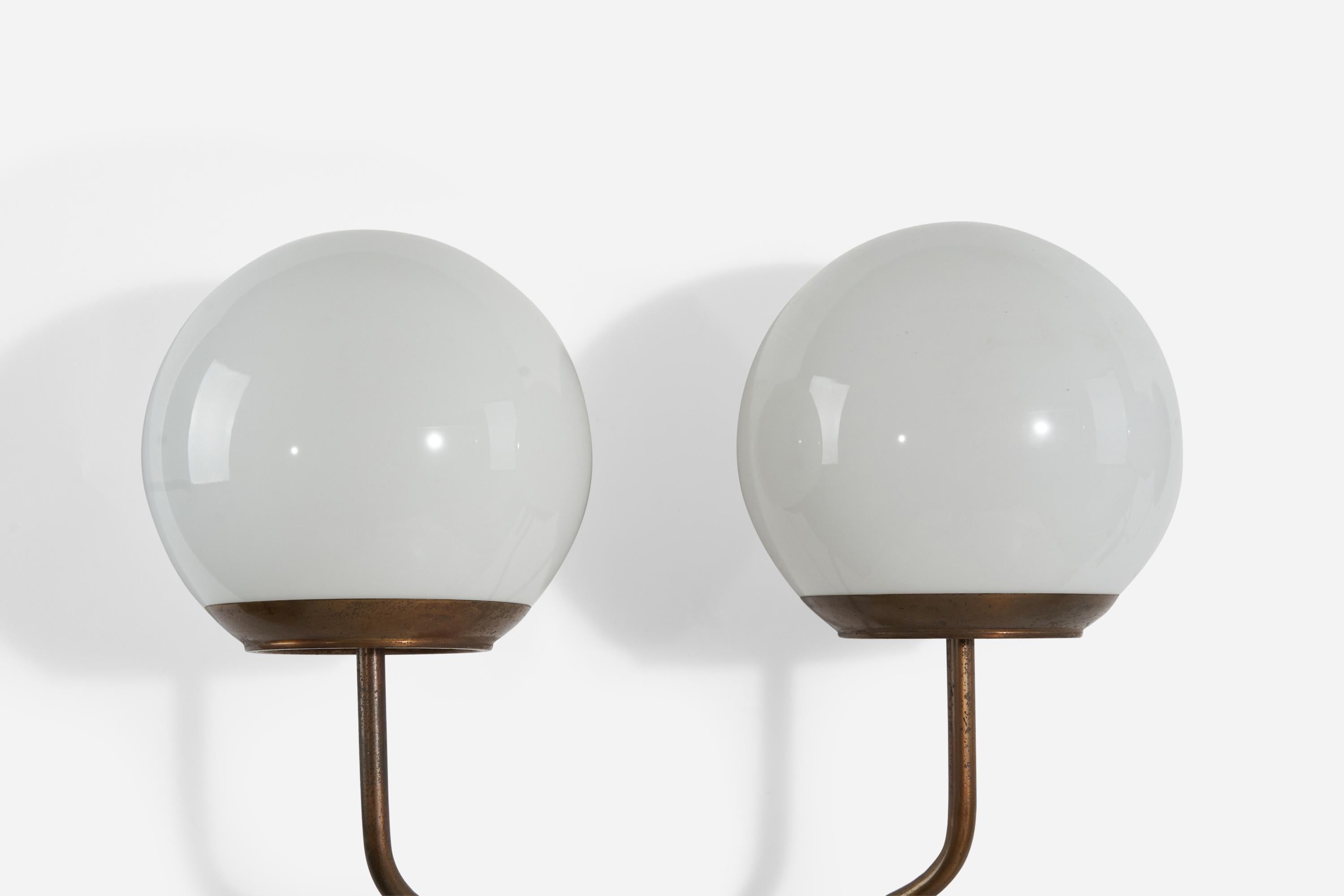 Mid-20th Century Italian Designer, Wall Lights, Brass, Glass, Italy, 1950s For Sale