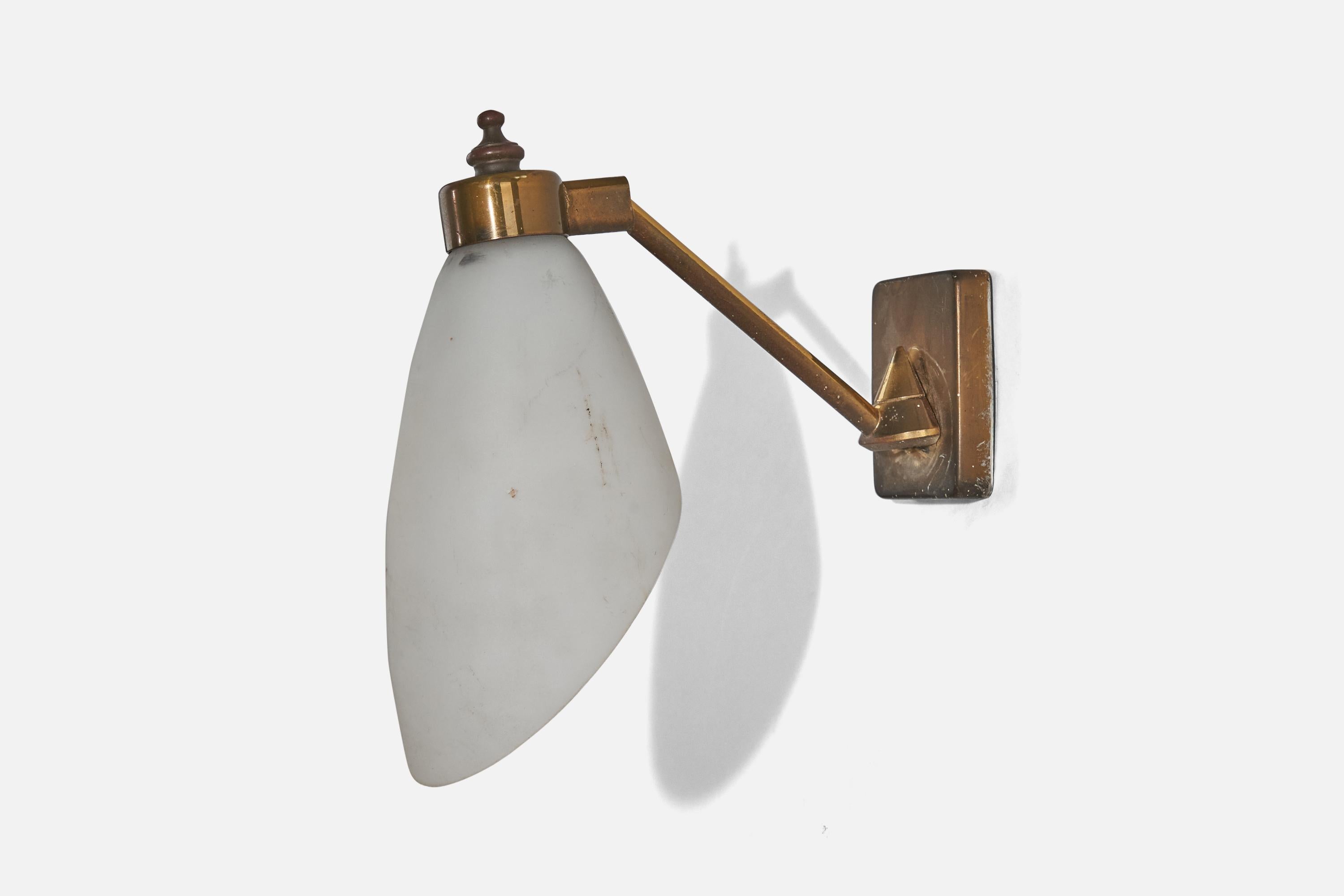 Mid-20th Century Italian Designer, Wall Lights, Brass, Glass, Italy, 1950s For Sale