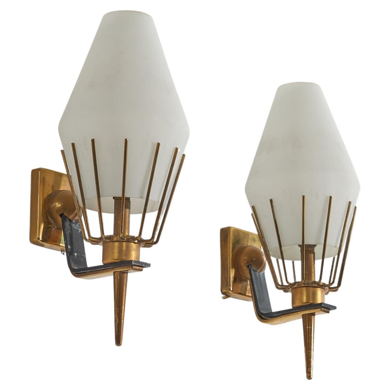 Italian Designer, Wall Lights, Brass, Glass, Italy, 1950s For Sale at 1stDibs