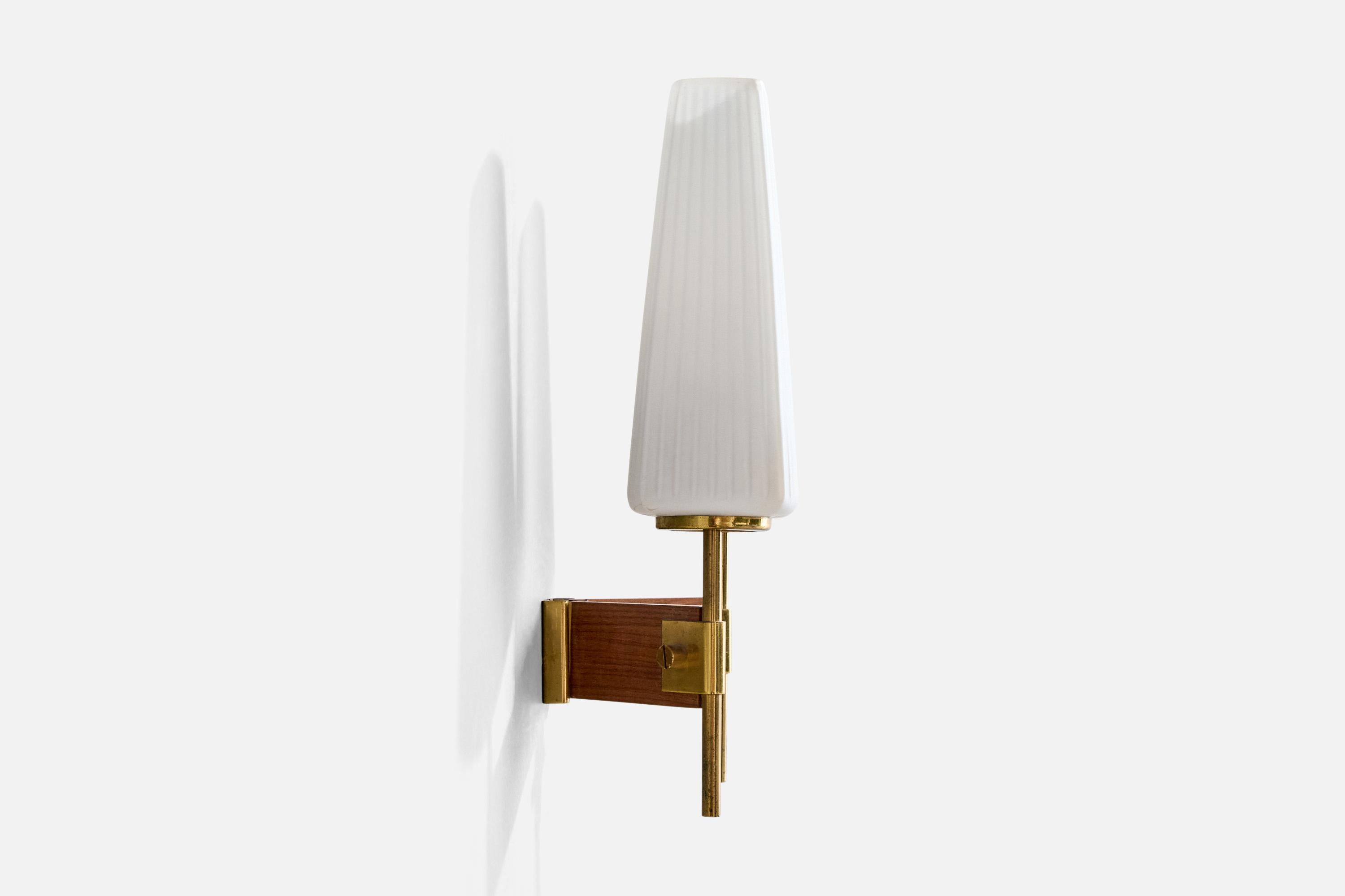Mid-20th Century Italian Designer, Wall Lights, Brass, Glass, Teak, Italy, 1950s For Sale