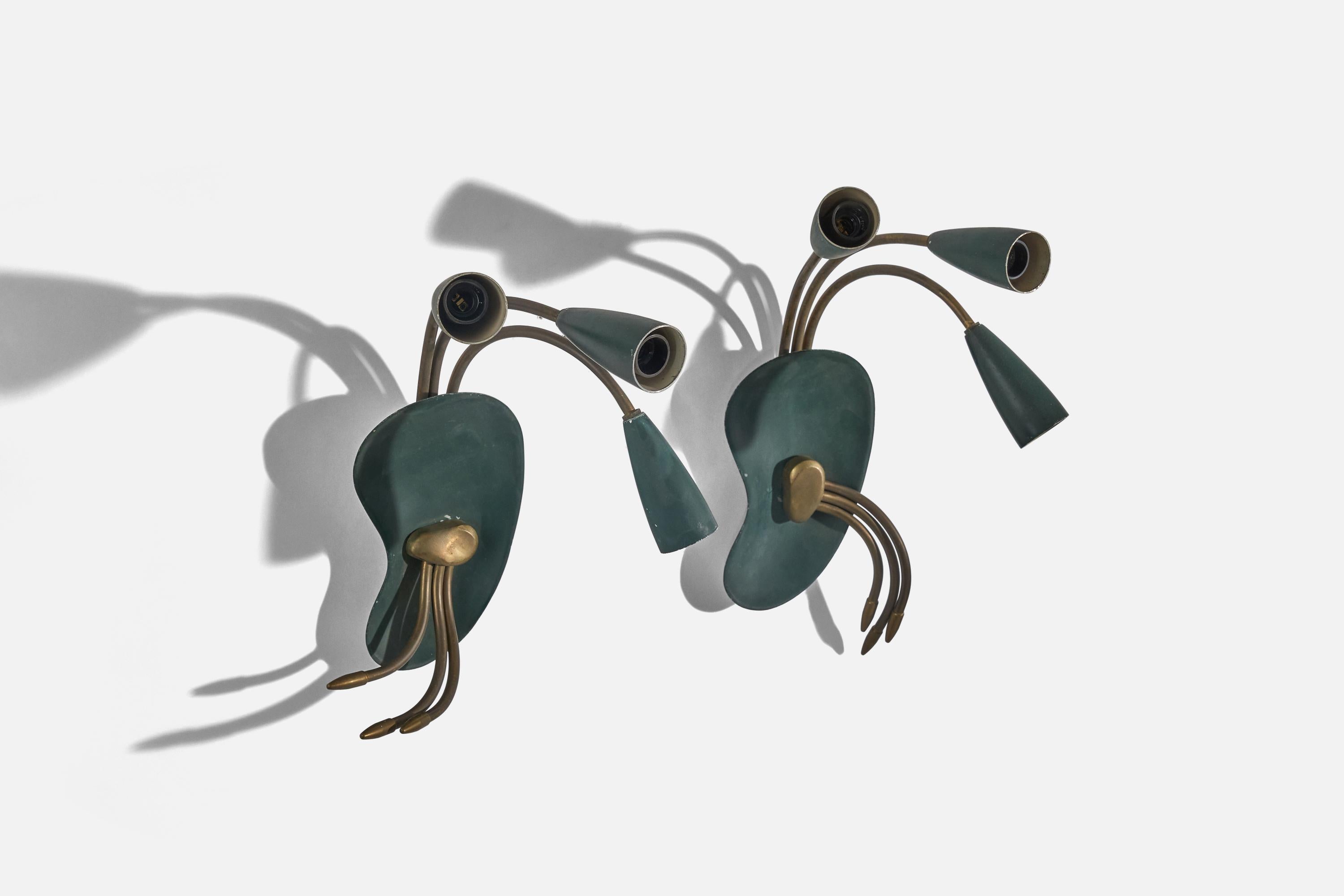 Italian Designer, Wall Lights, Brass, Green Lacquered Metal, Italy, 1950s In Good Condition For Sale In High Point, NC