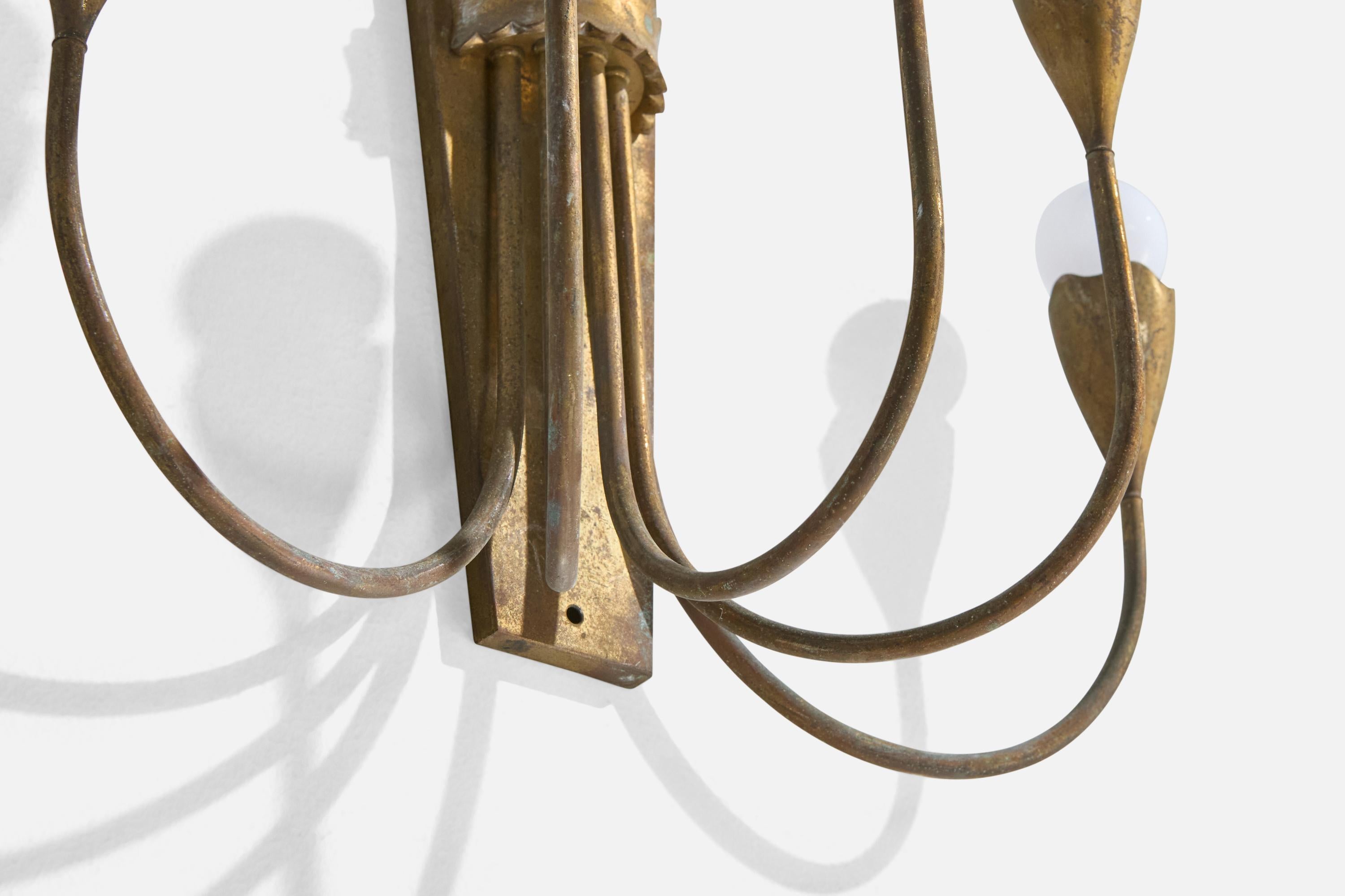 Metà XX secolo Designer italiano, Luci da parete, Ottone, Italia, anni '1940 in vendita