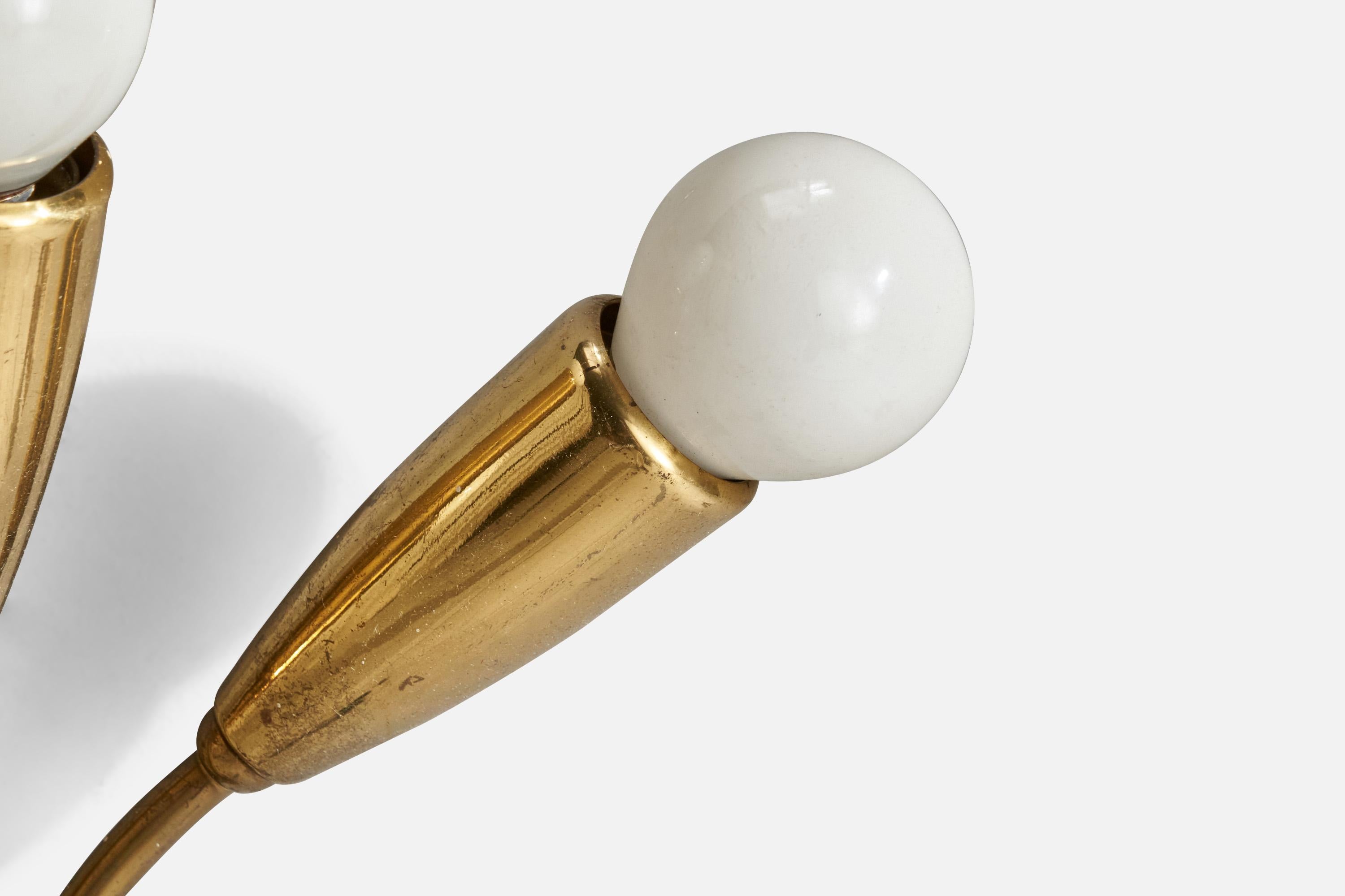 Metà XX secolo Designer italiano, Luci da parete, Ottone, Italia, anni '50 in vendita