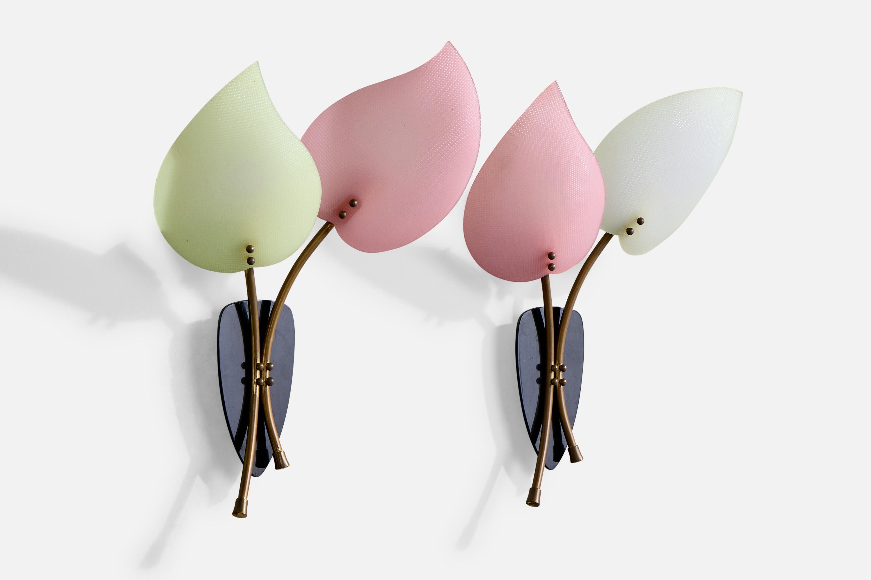 Mid-Century Modern Italian Designer, Wall Lights, Brass, Metal, Acrylic, Italy, 1950s For Sale