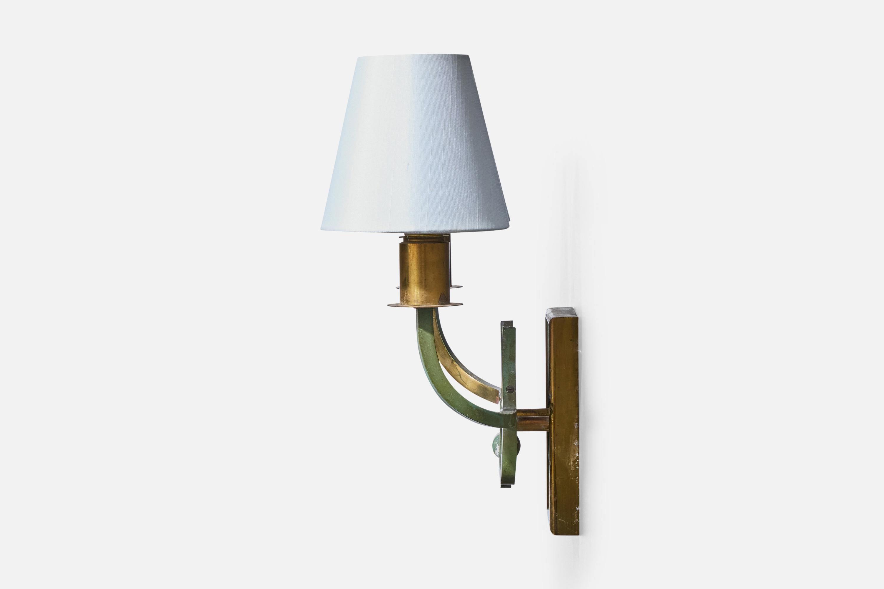 Milieu du XXe siècle Design/One, Lights, laiton, métal, tissu, Italie, années 1930 en vente