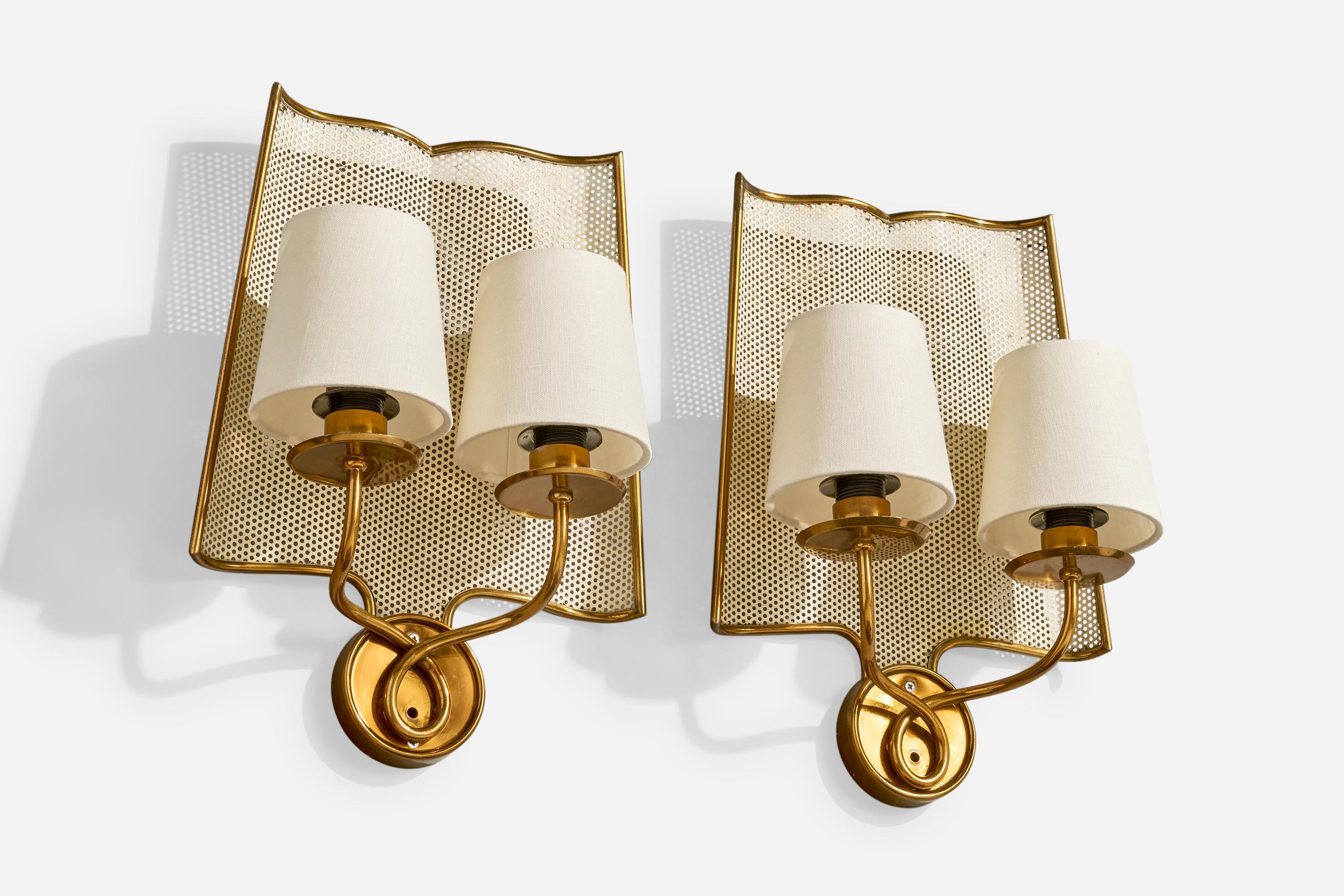 Mid-Century Modern Italian Designer, Wall Lights, Brass, Metal, Fabric, Italy, 1950s For Sale