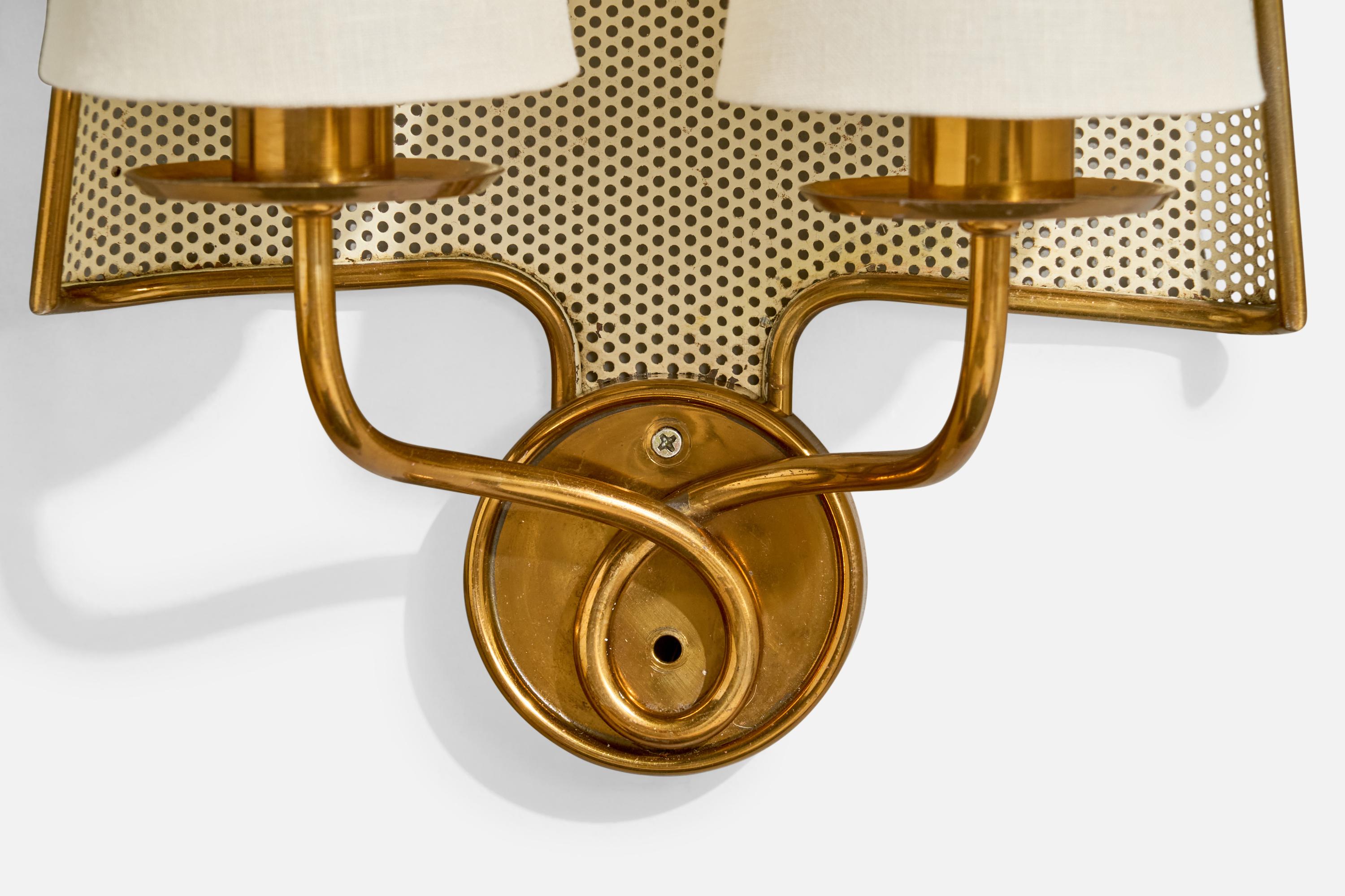 Italian Designer, Wall Lights, Brass, Metal, Fabric, Italy, 1950s For Sale 3