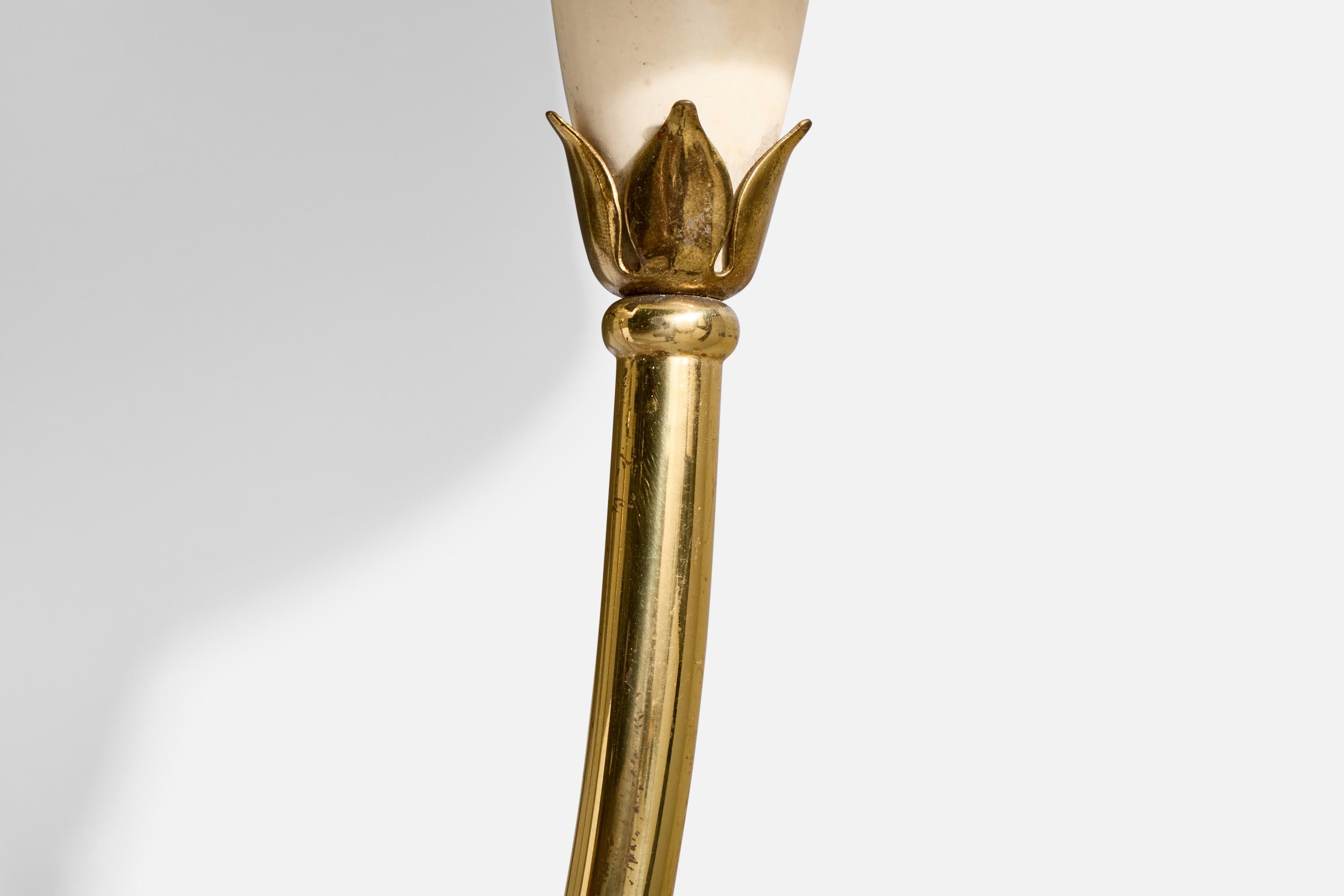 Italian Designer, Wall Lights, Brass, Metal, Fabric, Italy, 1950s in vendita 2