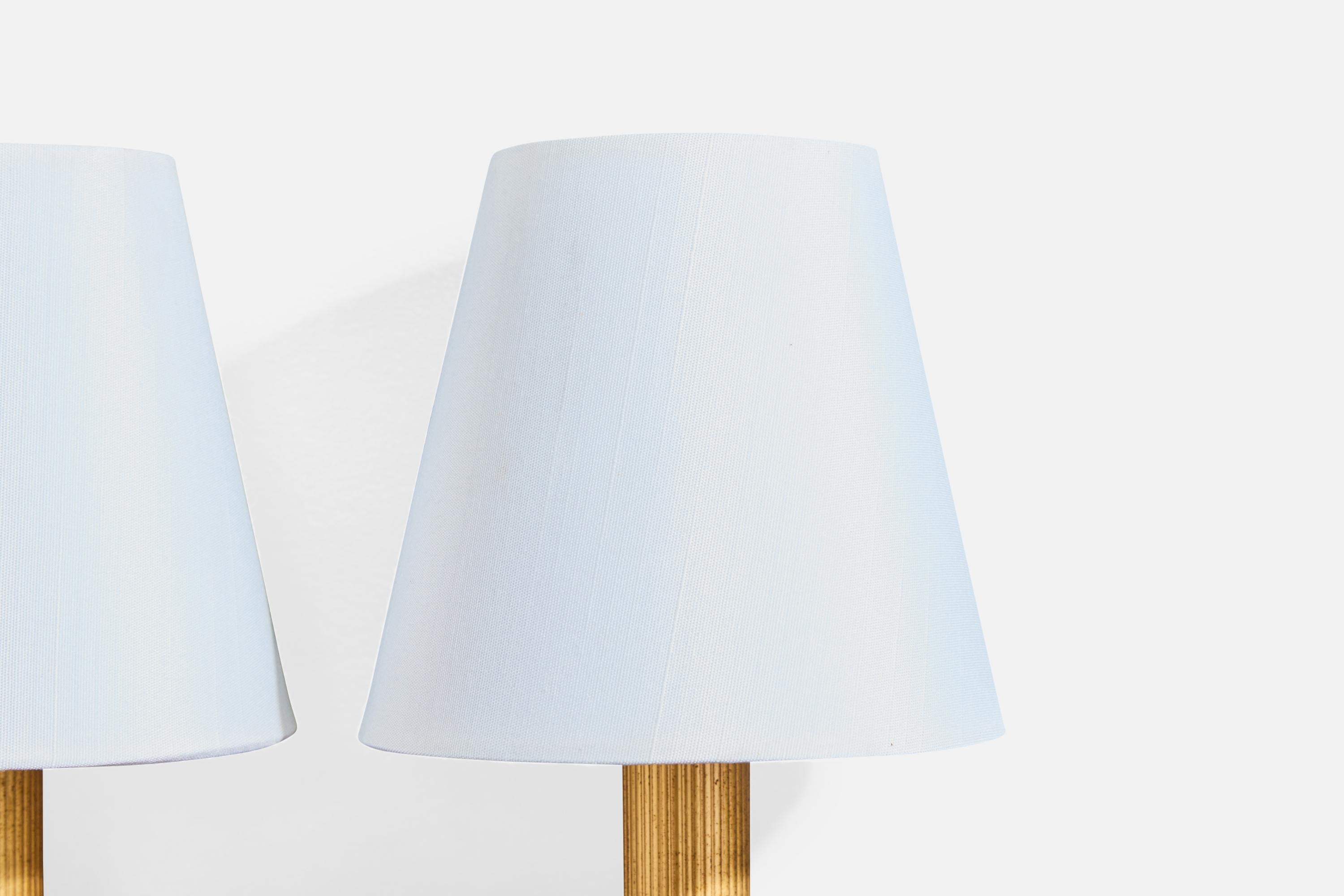 Diseñador italiano, Apliques, Latón, Metal, Tela, Italia, Años 50 en venta 3