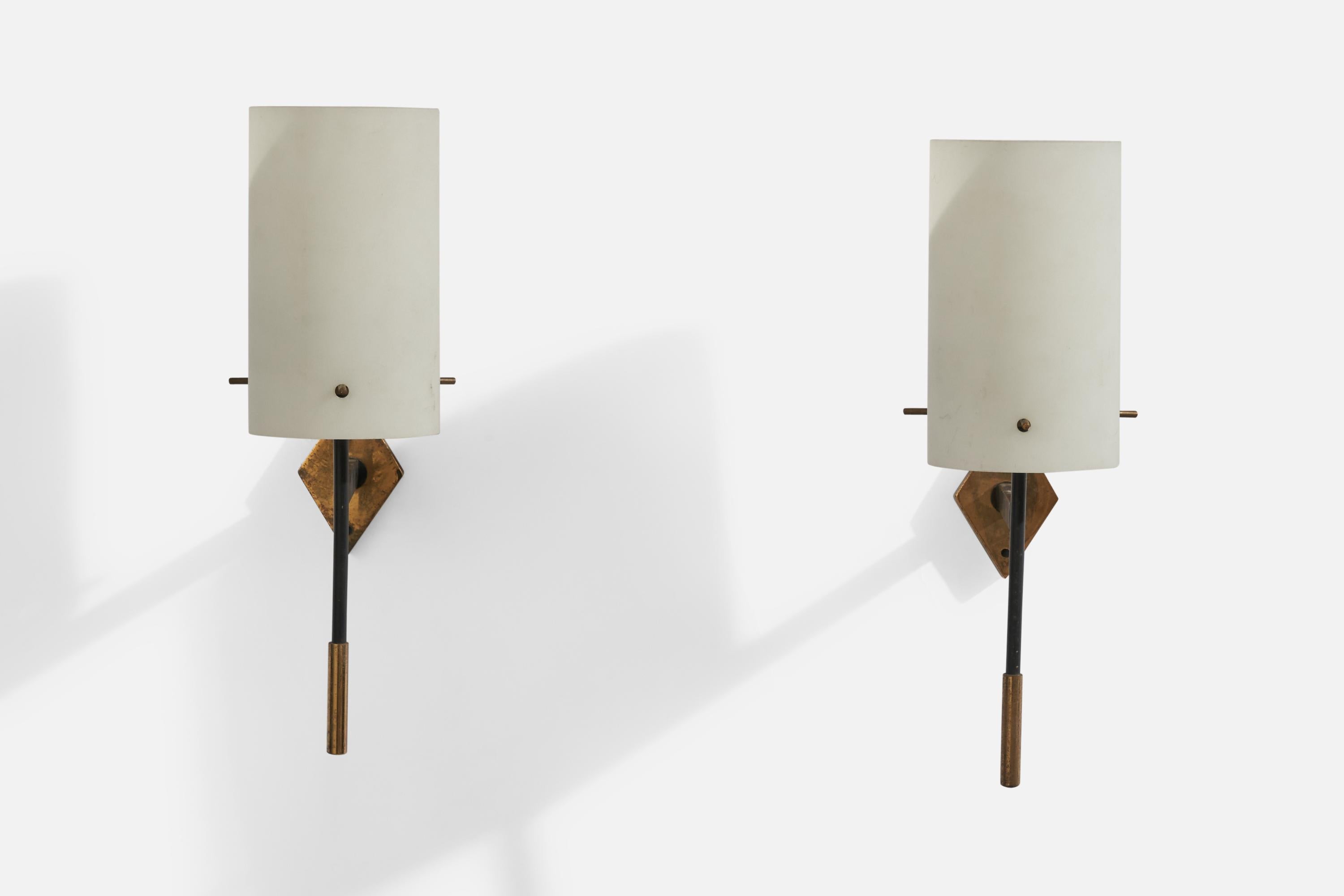 Mid-Century Modern Italian Designer, Wall Lights, Brass, Metal, Glass, Italy, 1950s For Sale