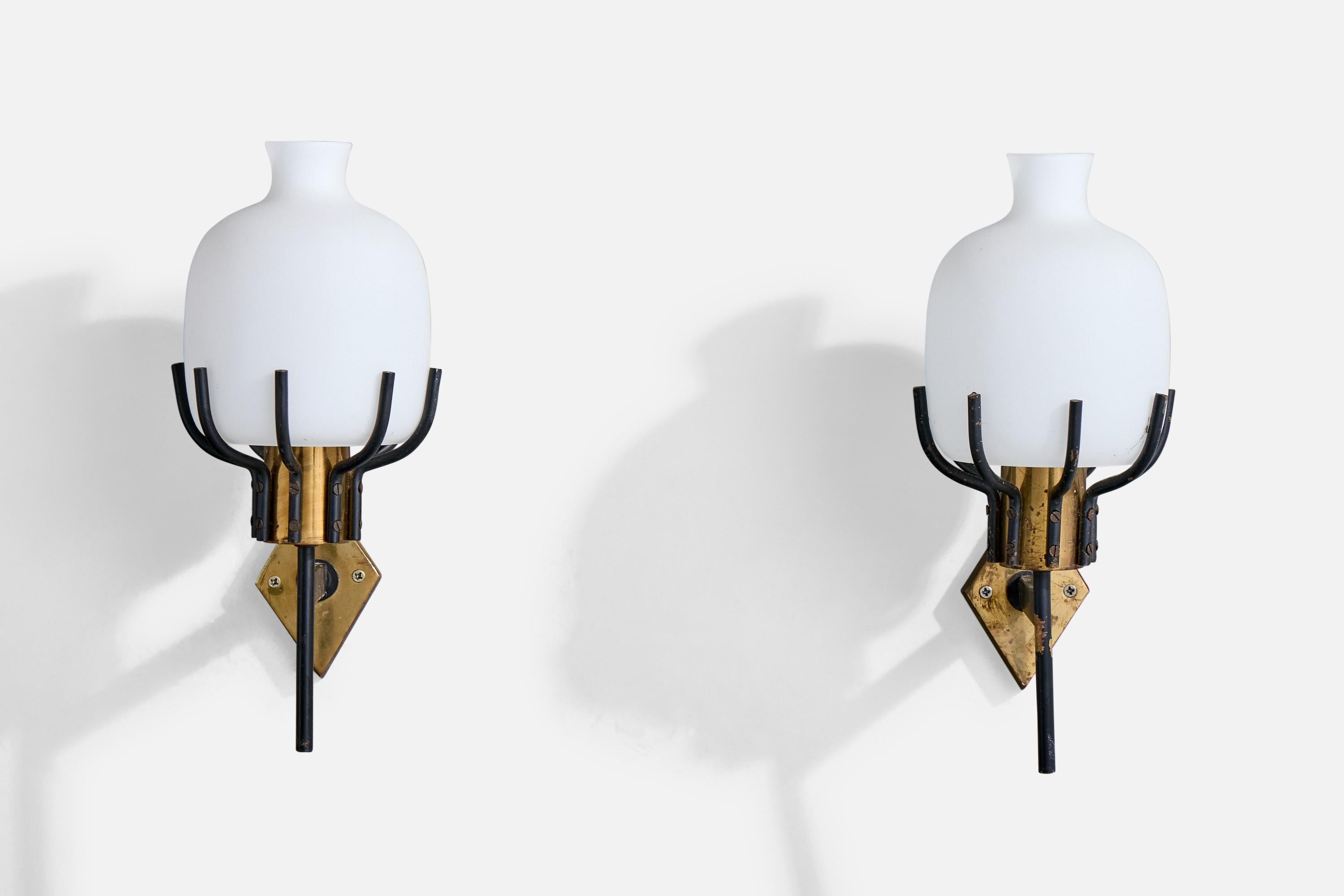 Mid-Century Modern Italian Designer, Wall Lights, Brass, Metal, Glass, Italy, 1950s