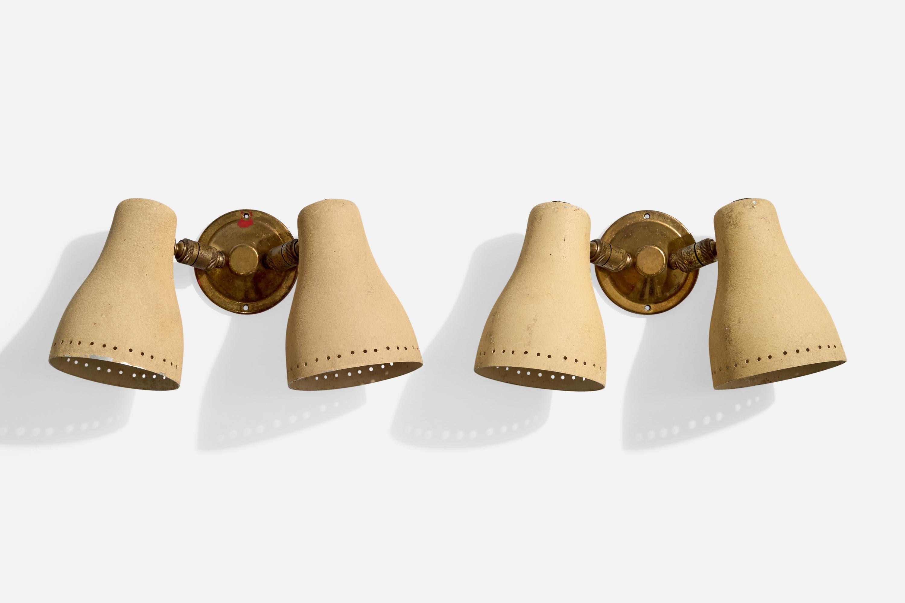 A pair of adjustable brass and beige-lacquered metal wall lights designed and produced in Italy, c. 1950s.

Overall Dimensions (Inches): 5.5” H x 9.2” W x 4.5“ D

Back Plate Dimensions (Inches): 3” H x 3” W x .8” D

Bulb Specifications: