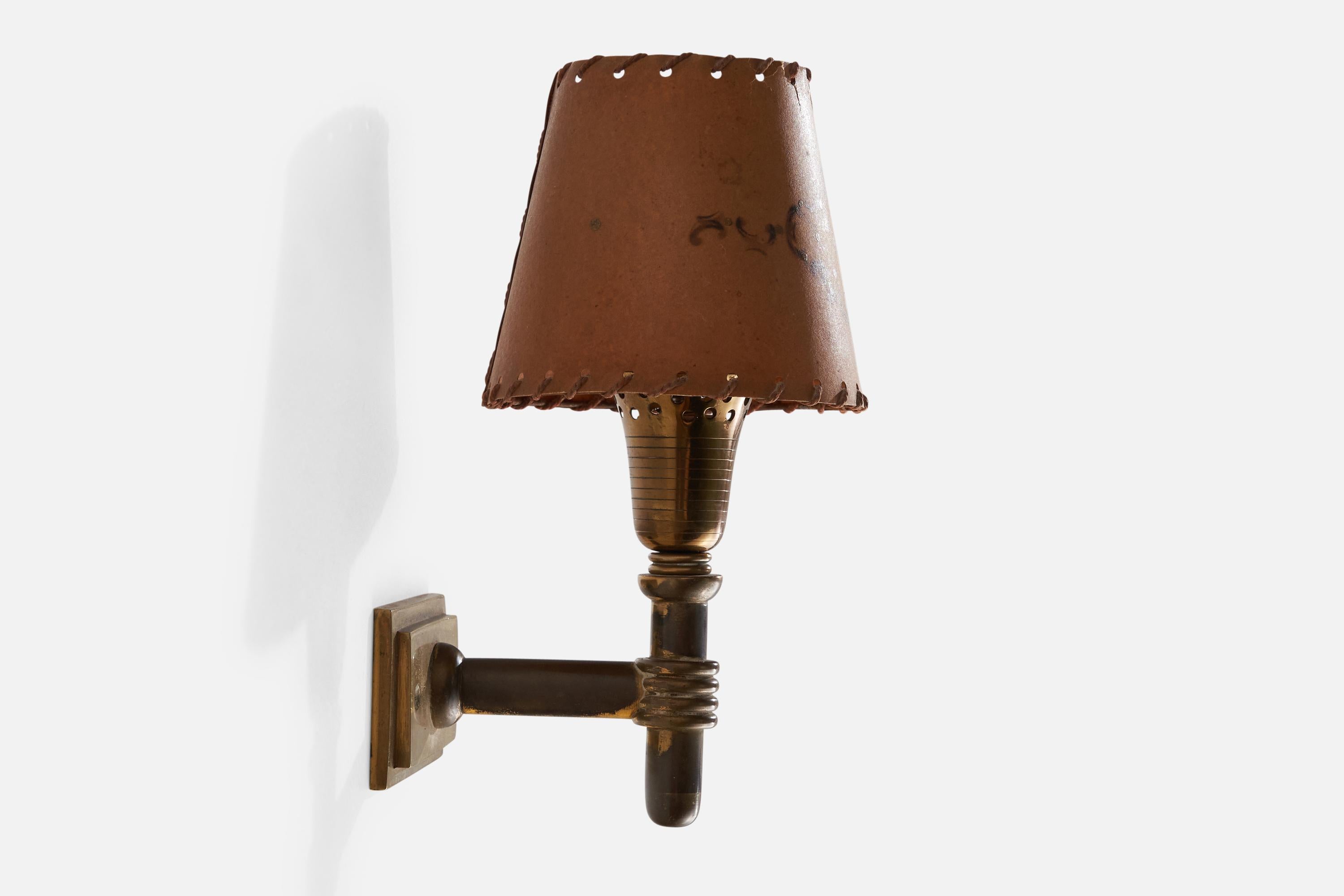 Mid-20th Century Italian Designer, Wall Lights, Brass, Paper, Italy, 1930s For Sale