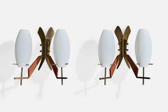 Designer italiano, lampade da parete, ottone, teak, vetro, Italia, anni '50