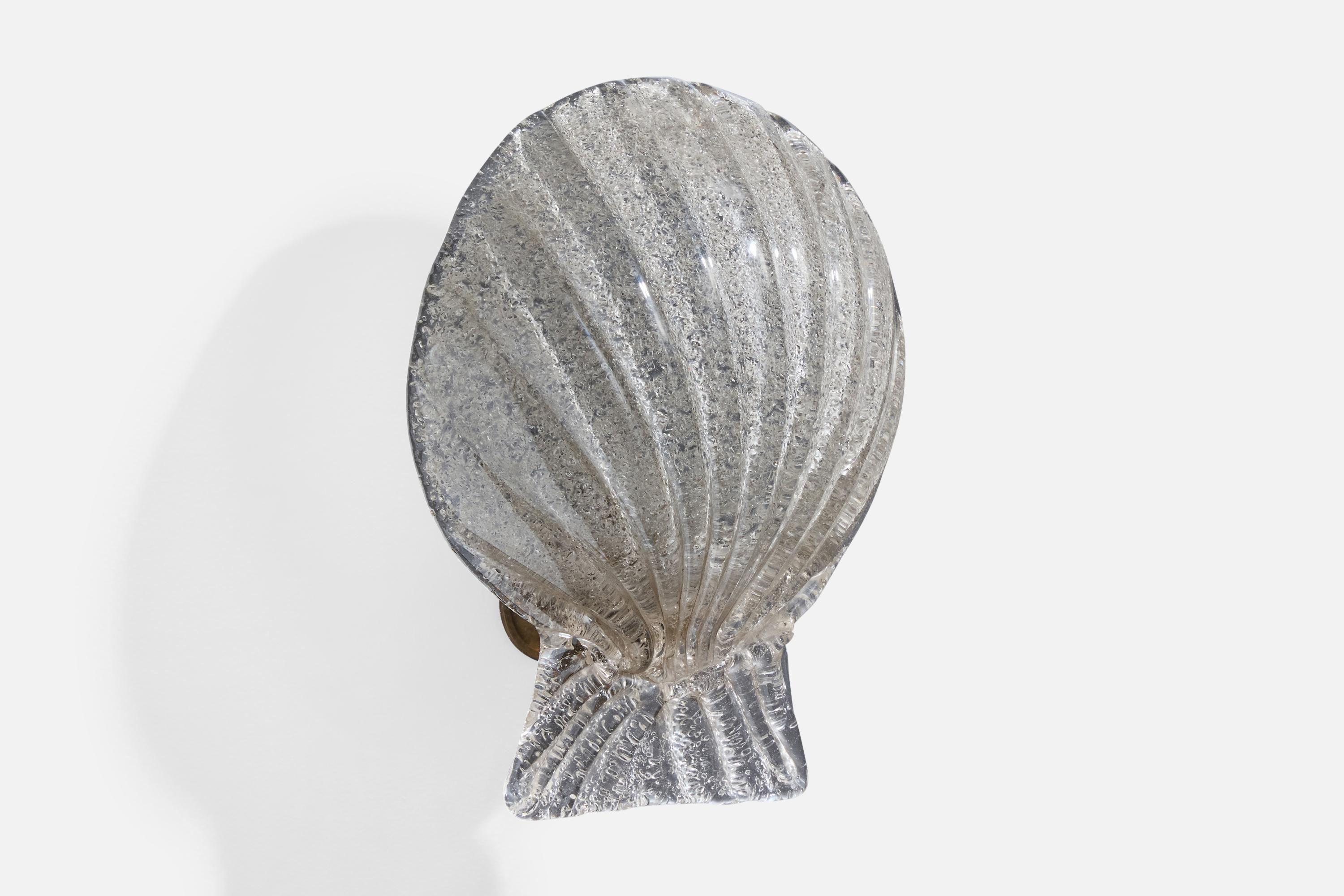 Diseñador italiano, Apliques, Vidrio, Latón, Italia, Década de 1940 mediados del siglo XX