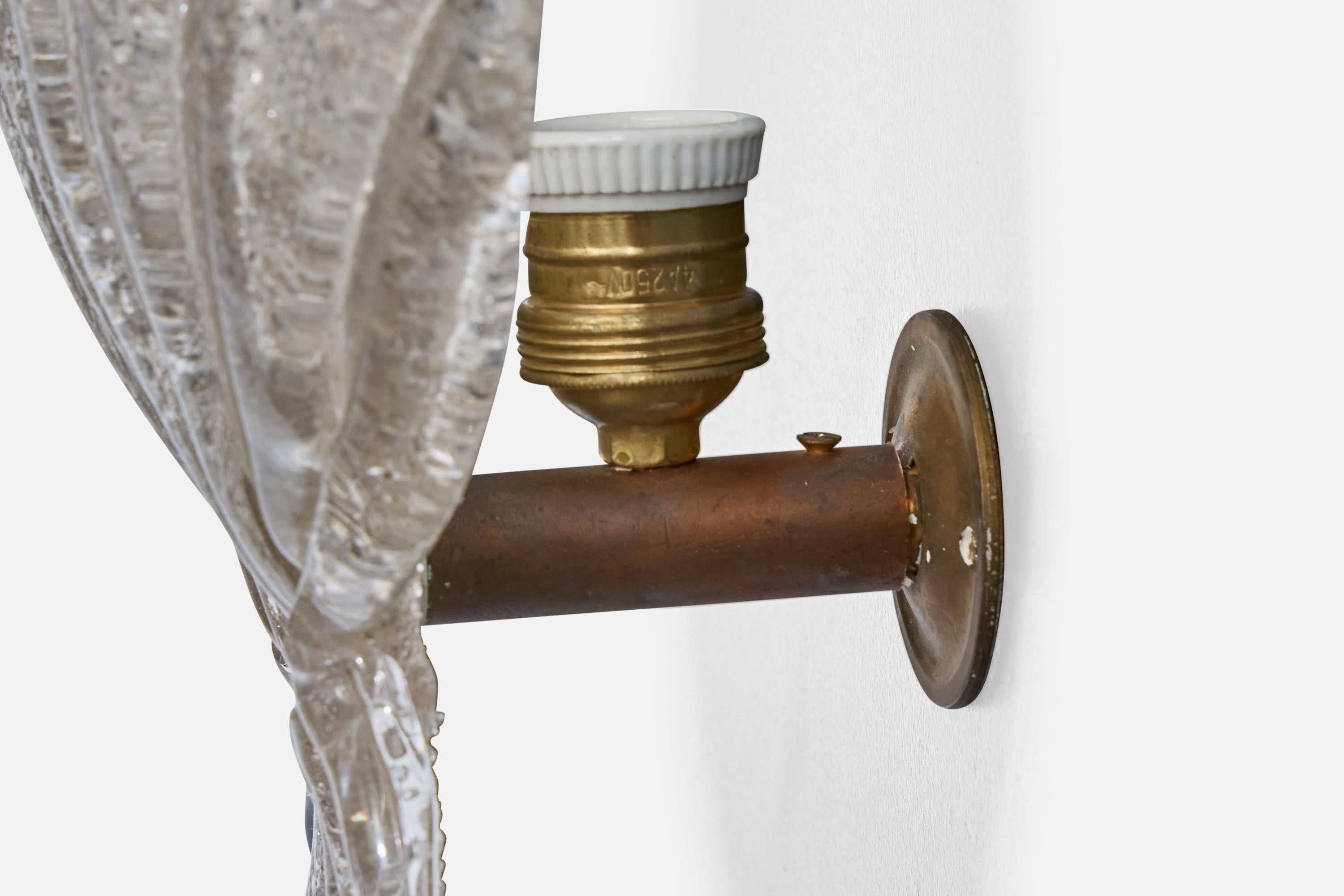 Diseñador italiano, Apliques, Vidrio, Latón, Italia, Década de 1940 2