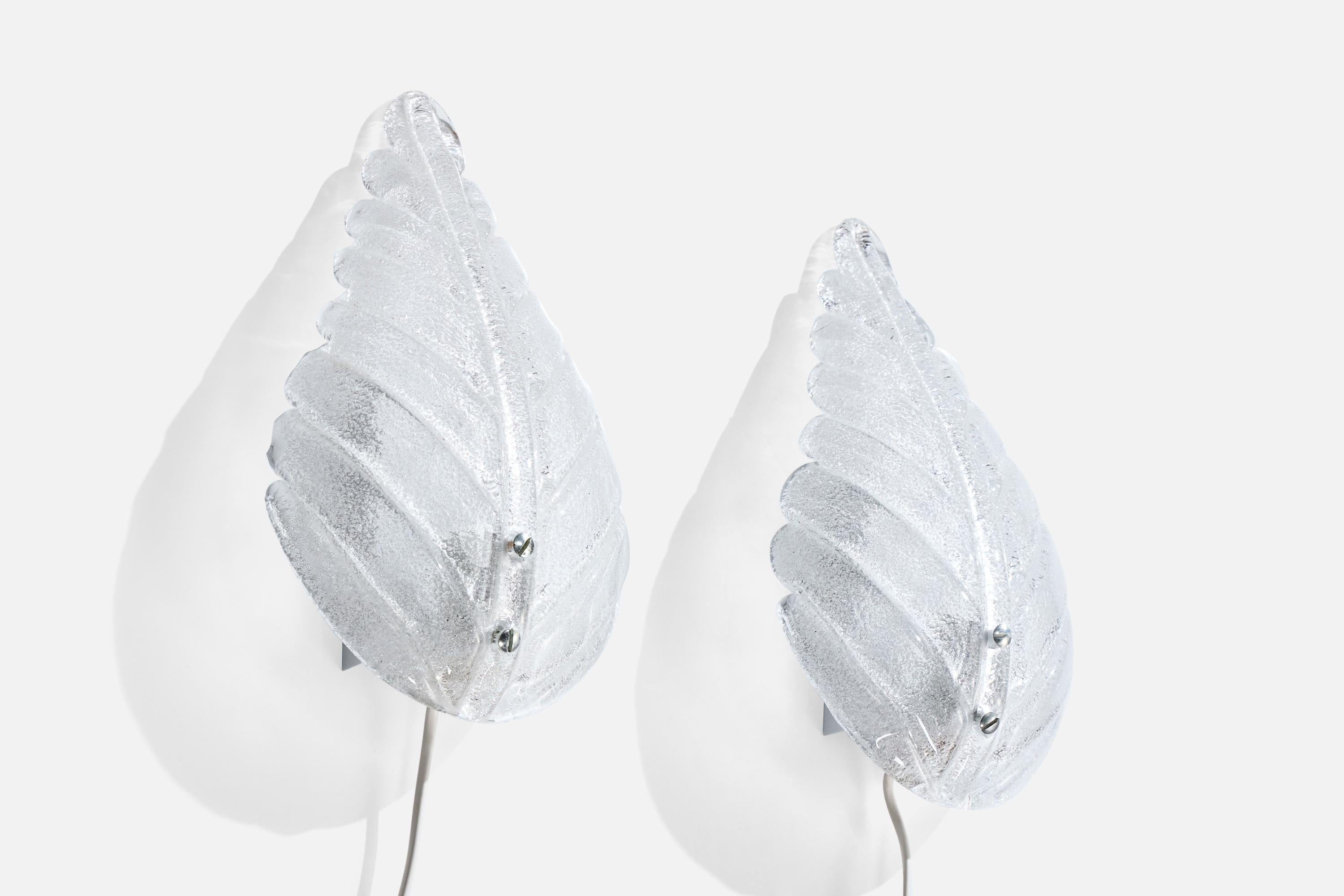 Italian Designer, Wall Lights, Glass, Italy, 1950s Moderno de mediados de siglo en venta