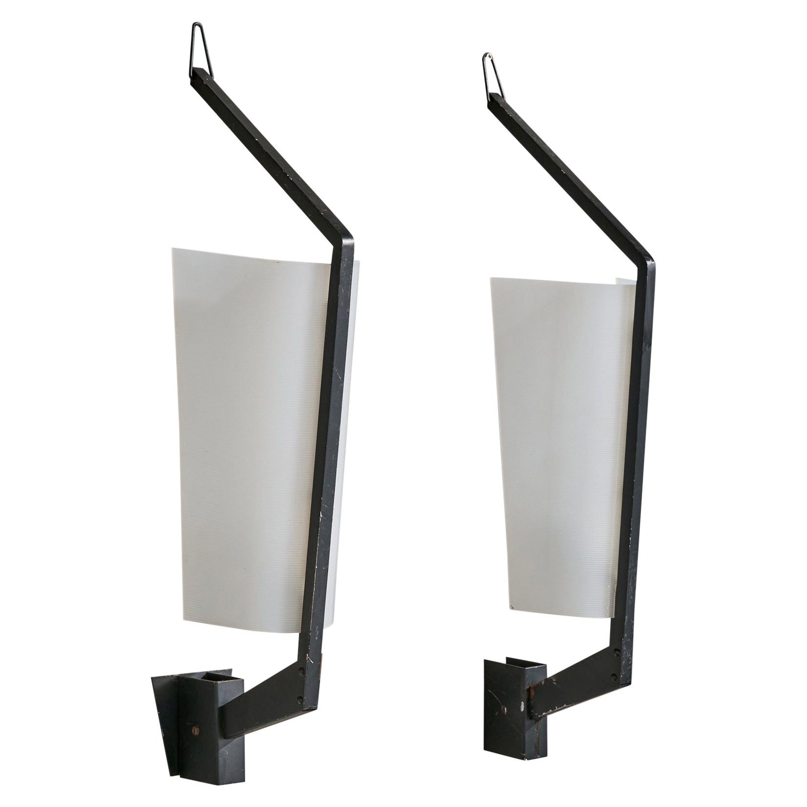 Italienischer Designer, Wandleuchten, Metall, Acryl, Italien, 1950er Jahre