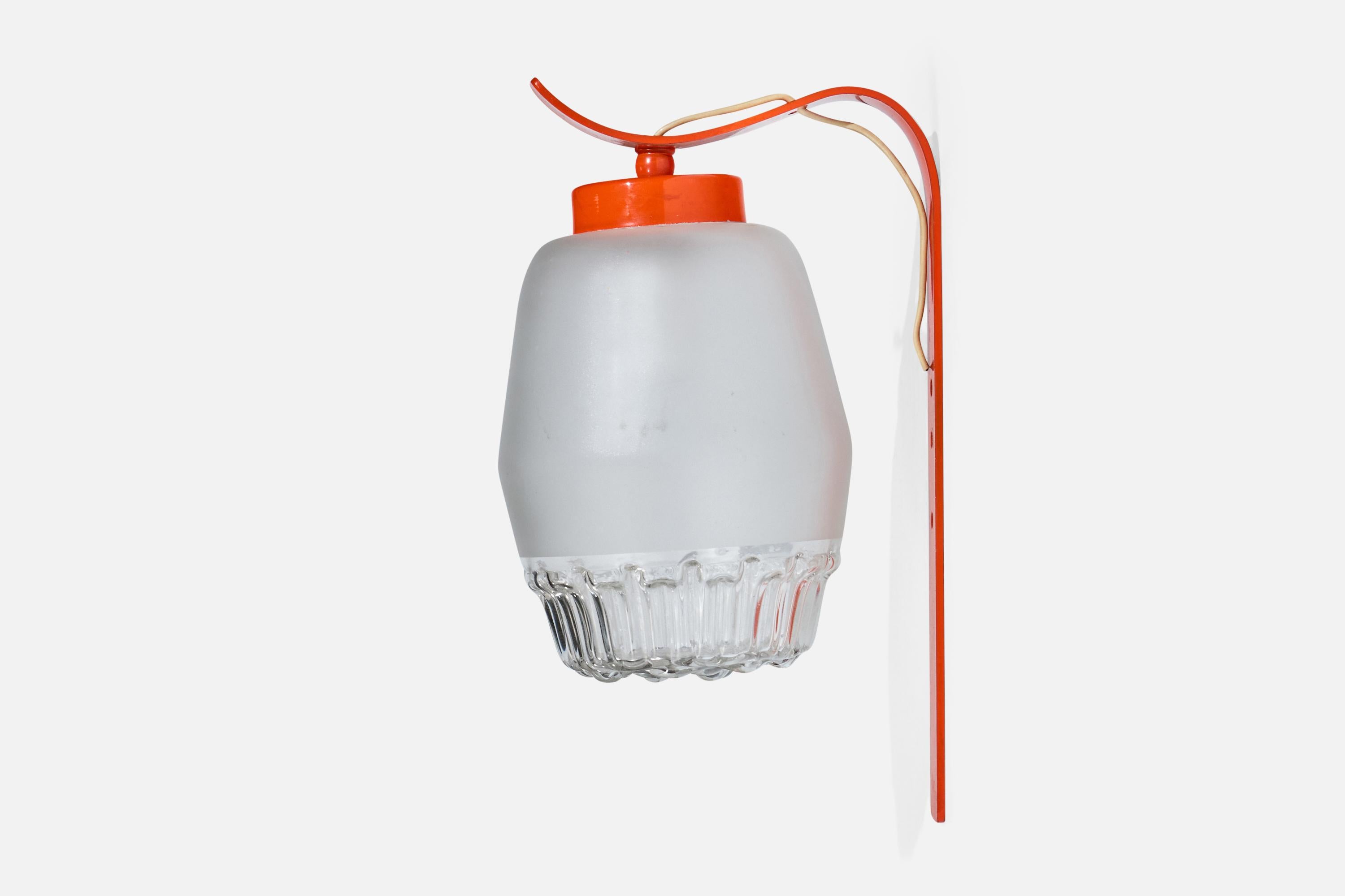 Fine XX secolo Designer italiano, Luci da parete, Metallo, Vetro, Italia, anni '70 in vendita