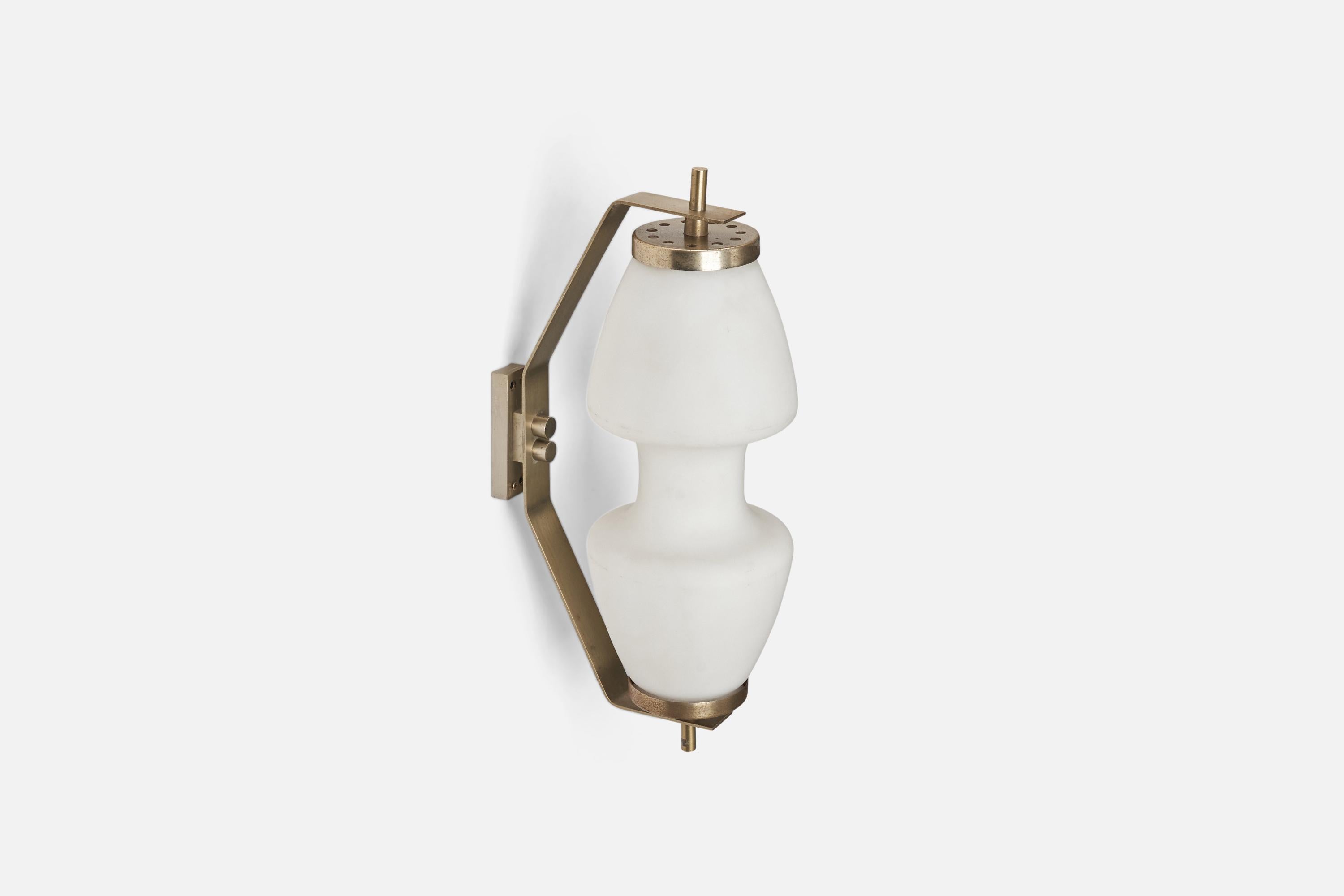 Italian Designer, Wall Lights, Nickel-Plated Brass, Milk Glass, Italy, 1950s In Good Condition For Sale In High Point, NC